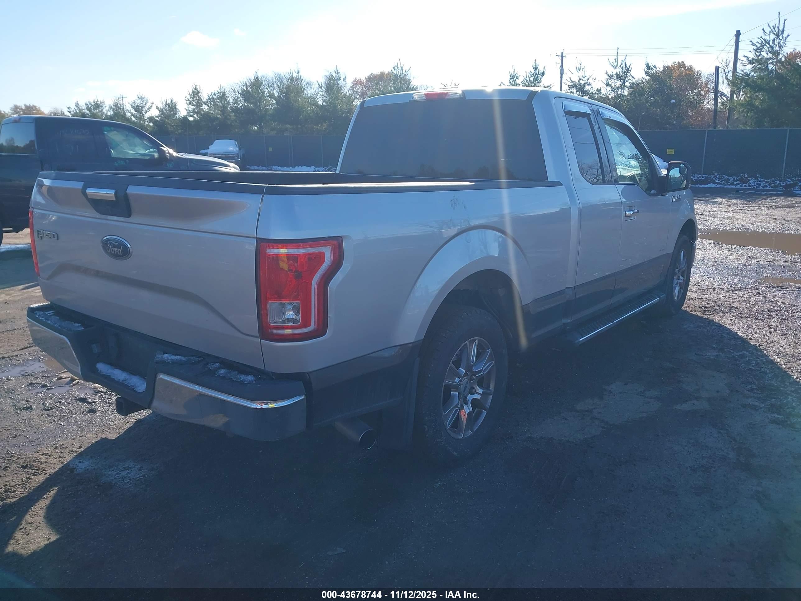 FORD F-150 image 4
