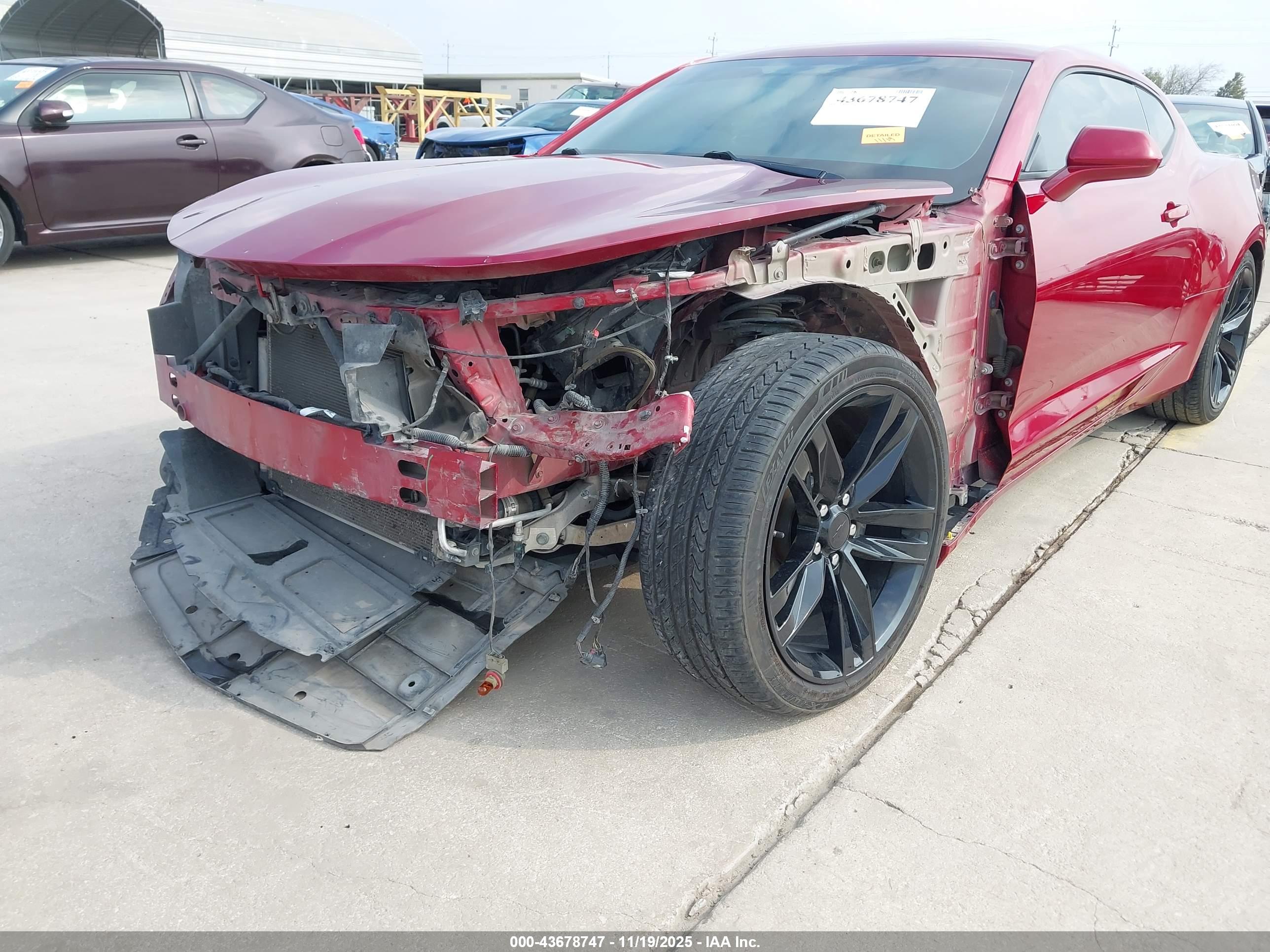 CHEVROLET CAMARO image 6