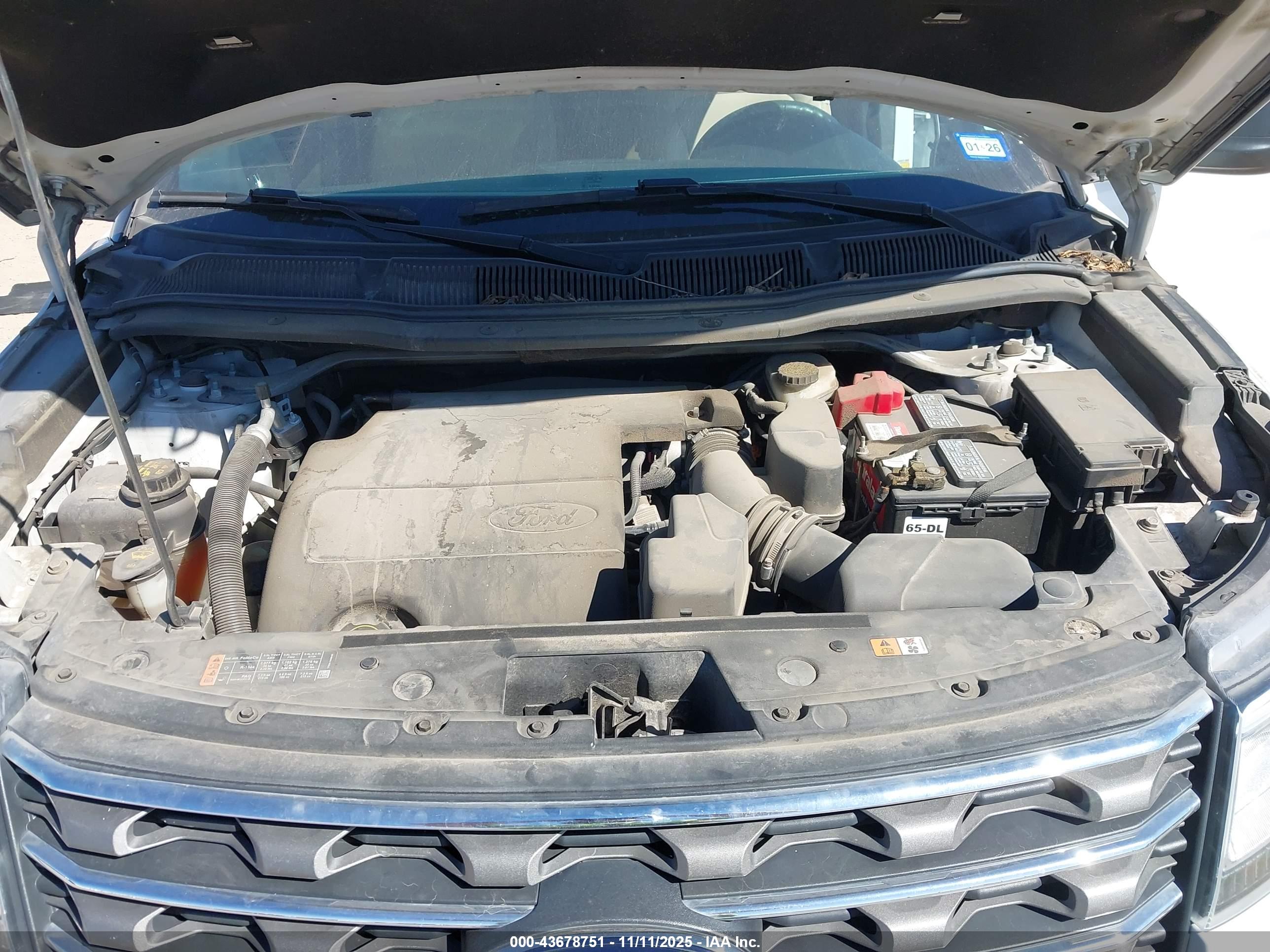 FORD EXPLORER image 10