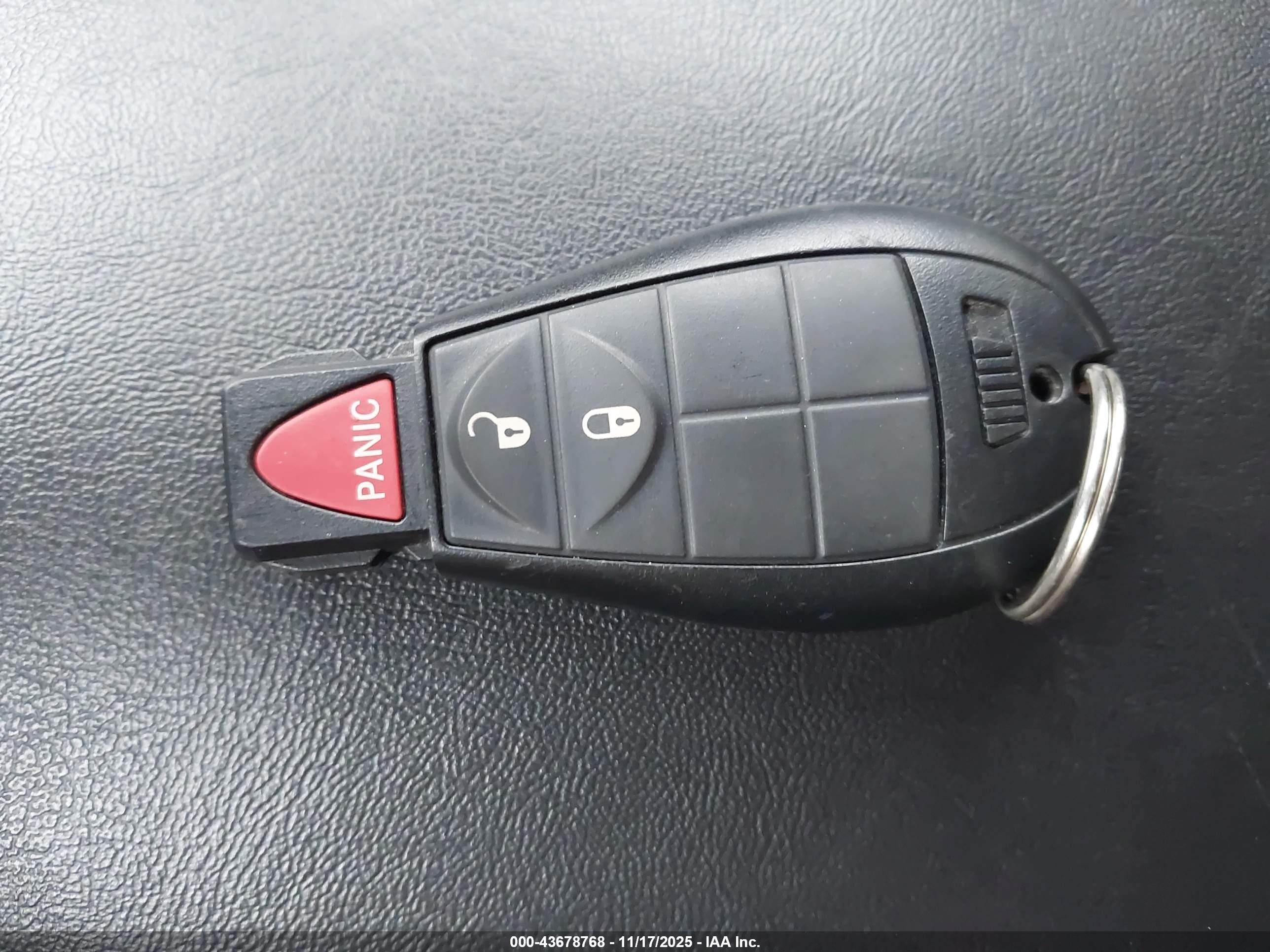JEEP CHEROKEE image 11