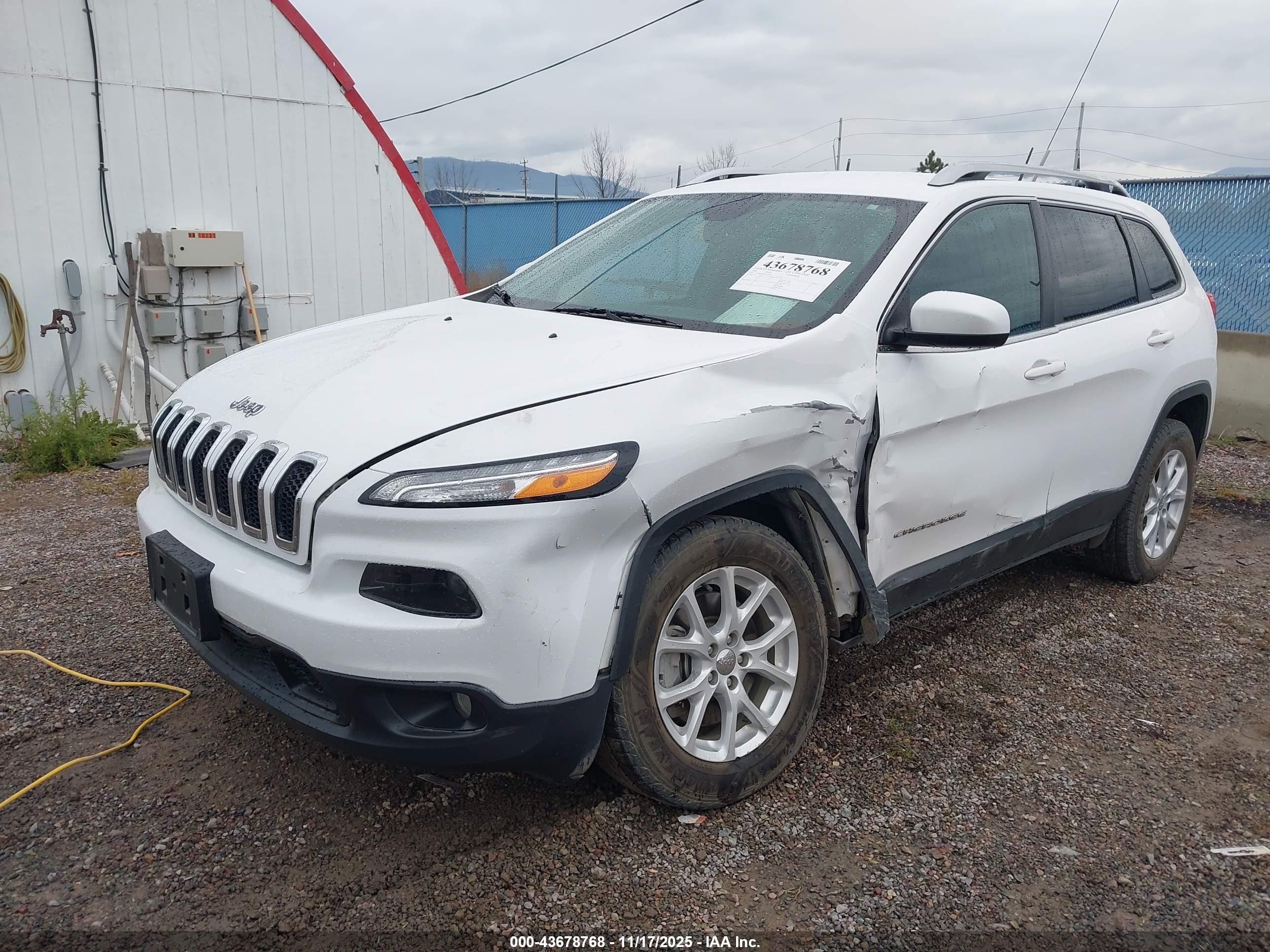 JEEP CHEROKEE image 6