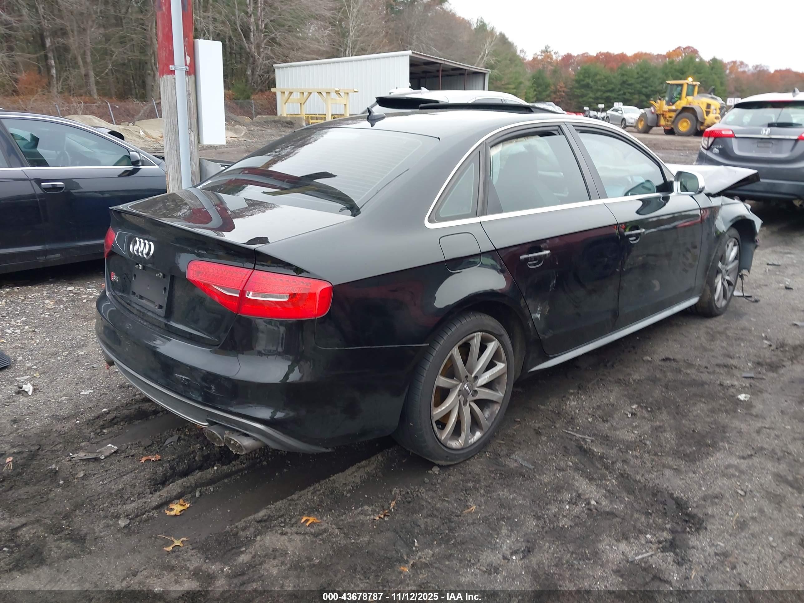 AUDI S4 image 4
