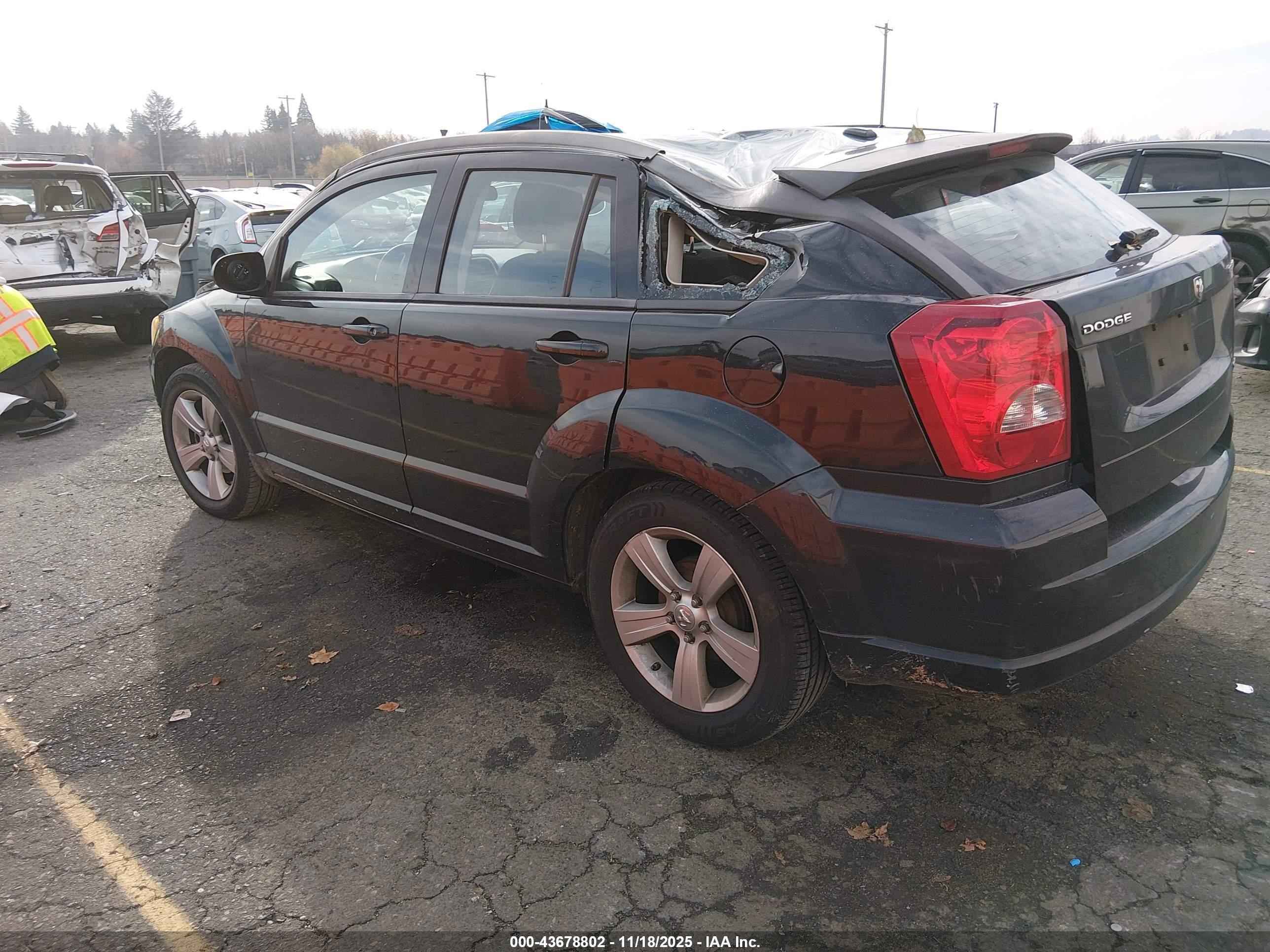 DODGE CALIBER image 3