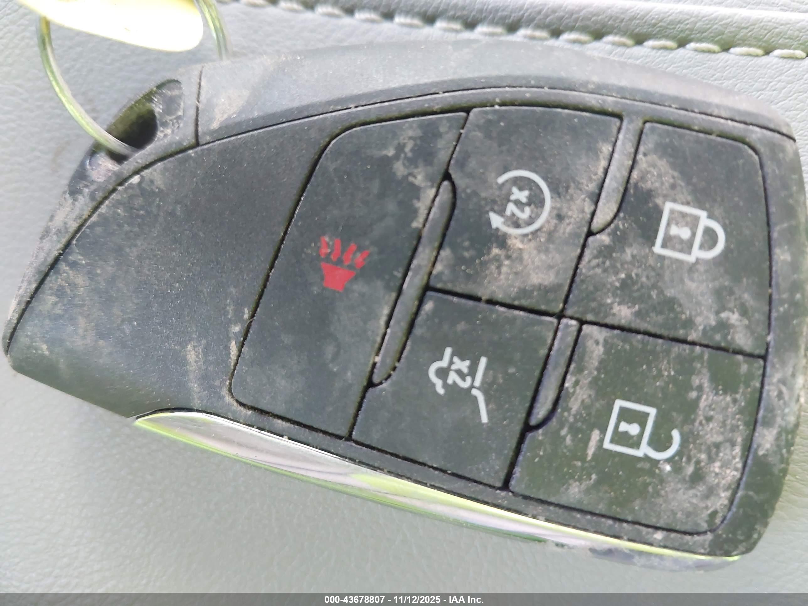 GMC ACADIA image 11