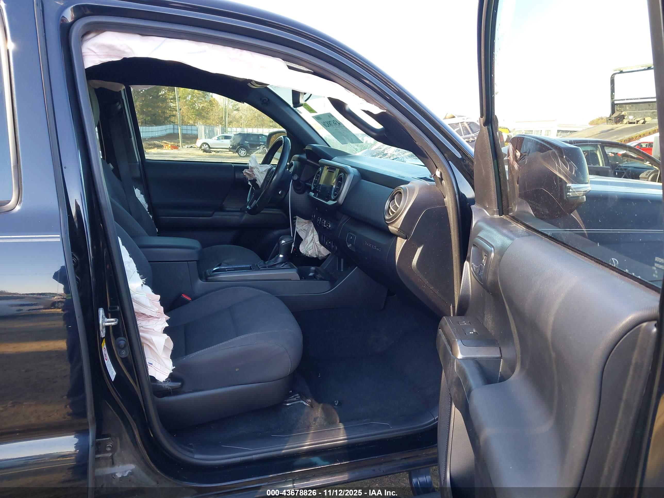 TOYOTA TACOMA image 5