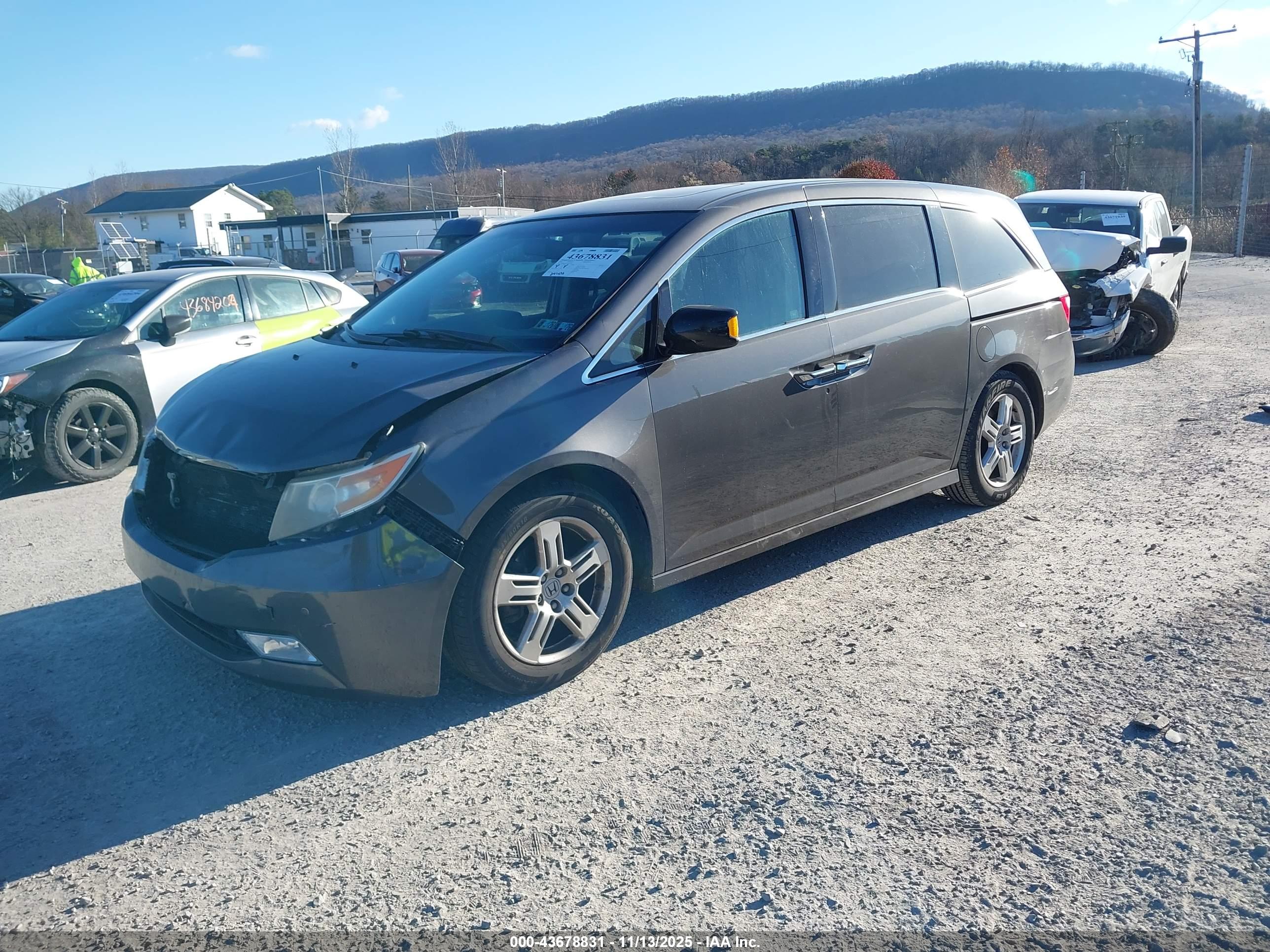 HONDA ODYSSEY image 2