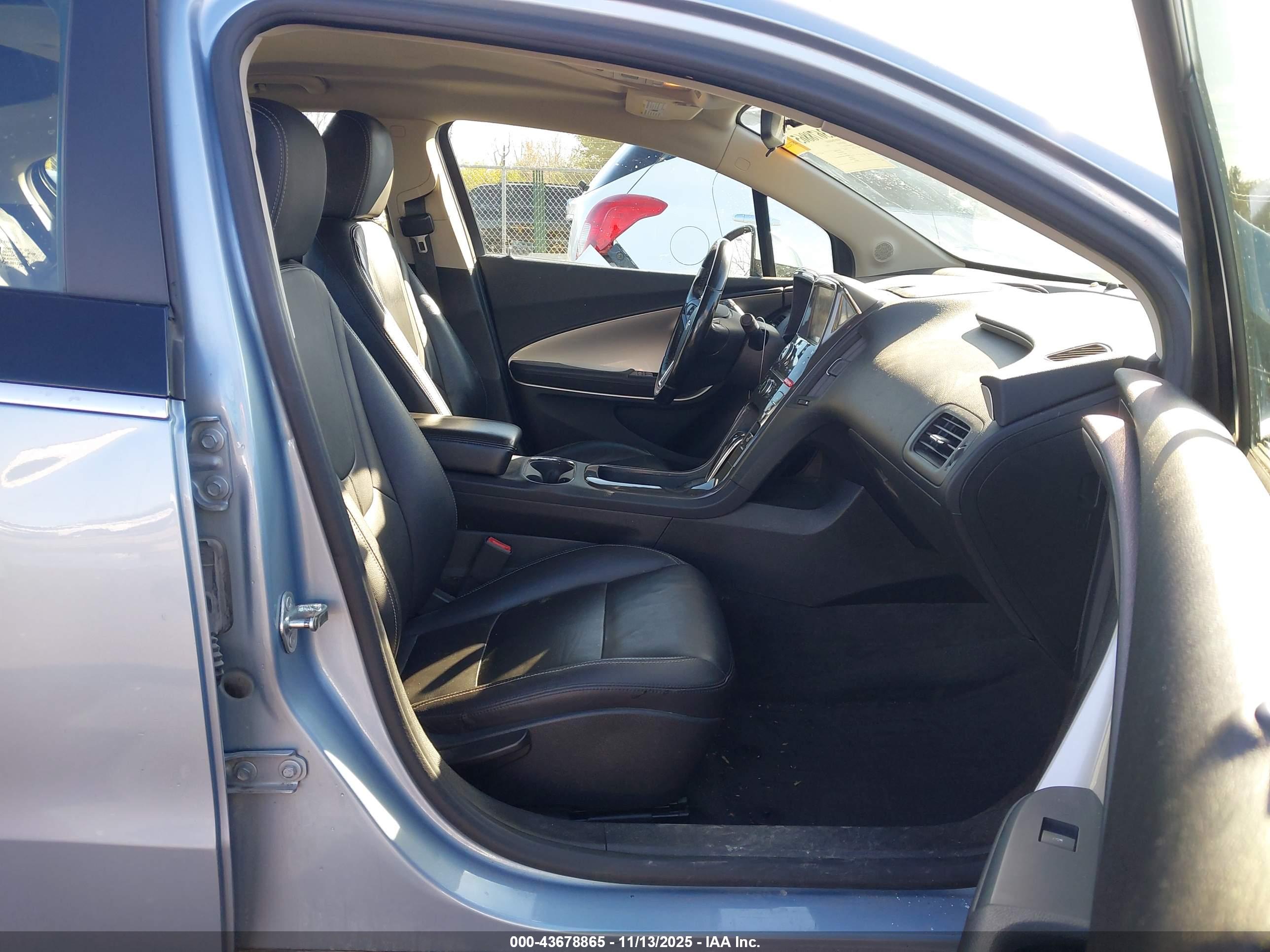 CHEVROLET VOLT image 5