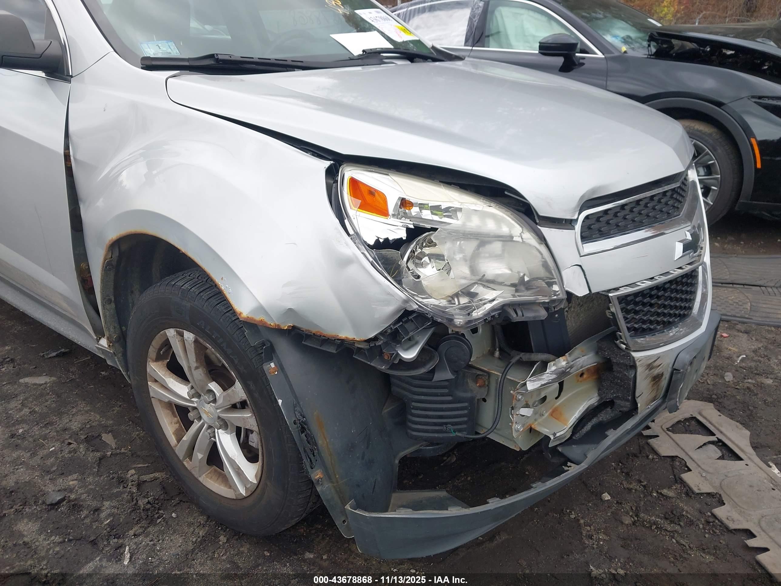 CHEVROLET EQUINOX image 6