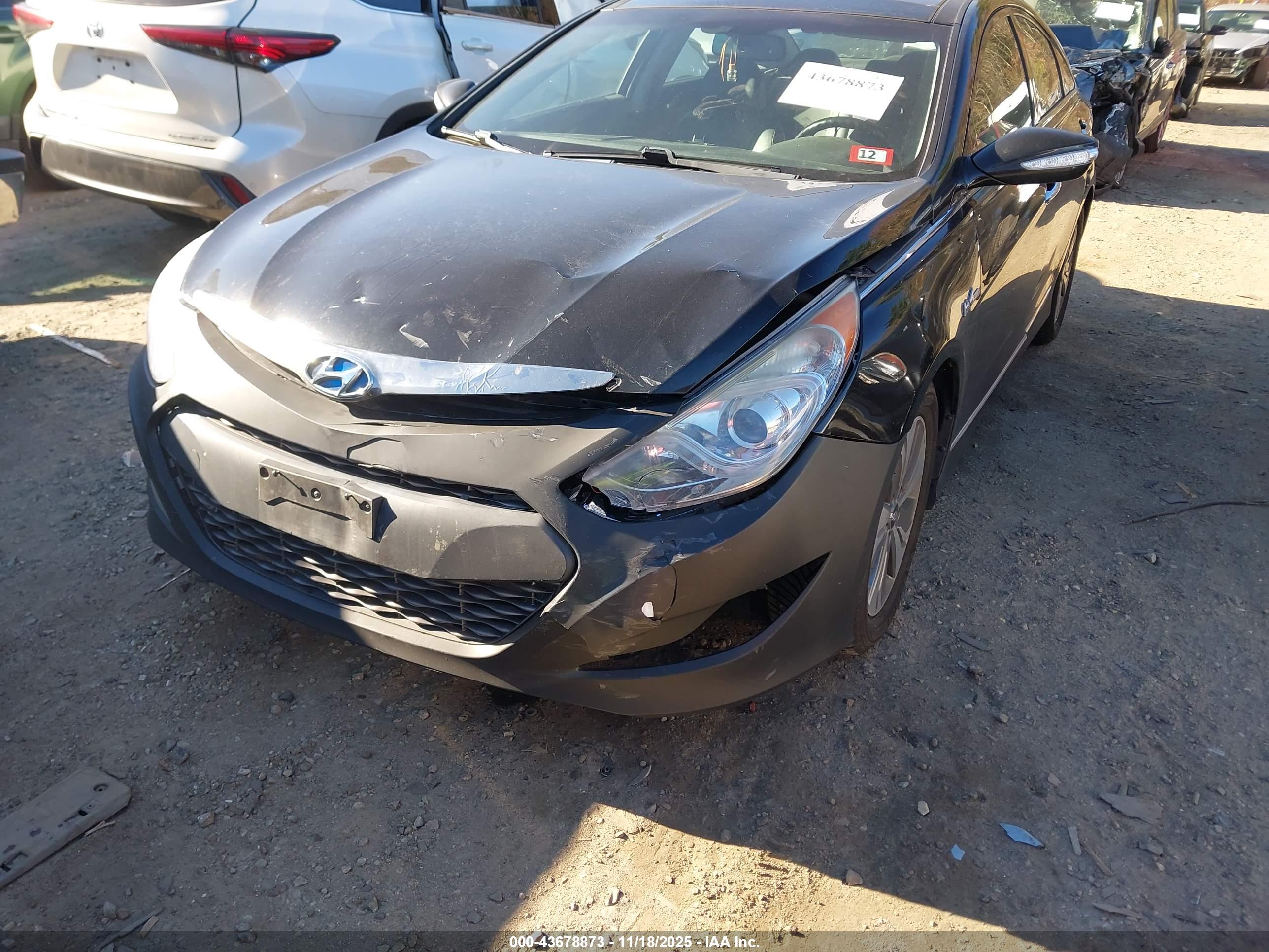 HYUNDAI SONATA image 6