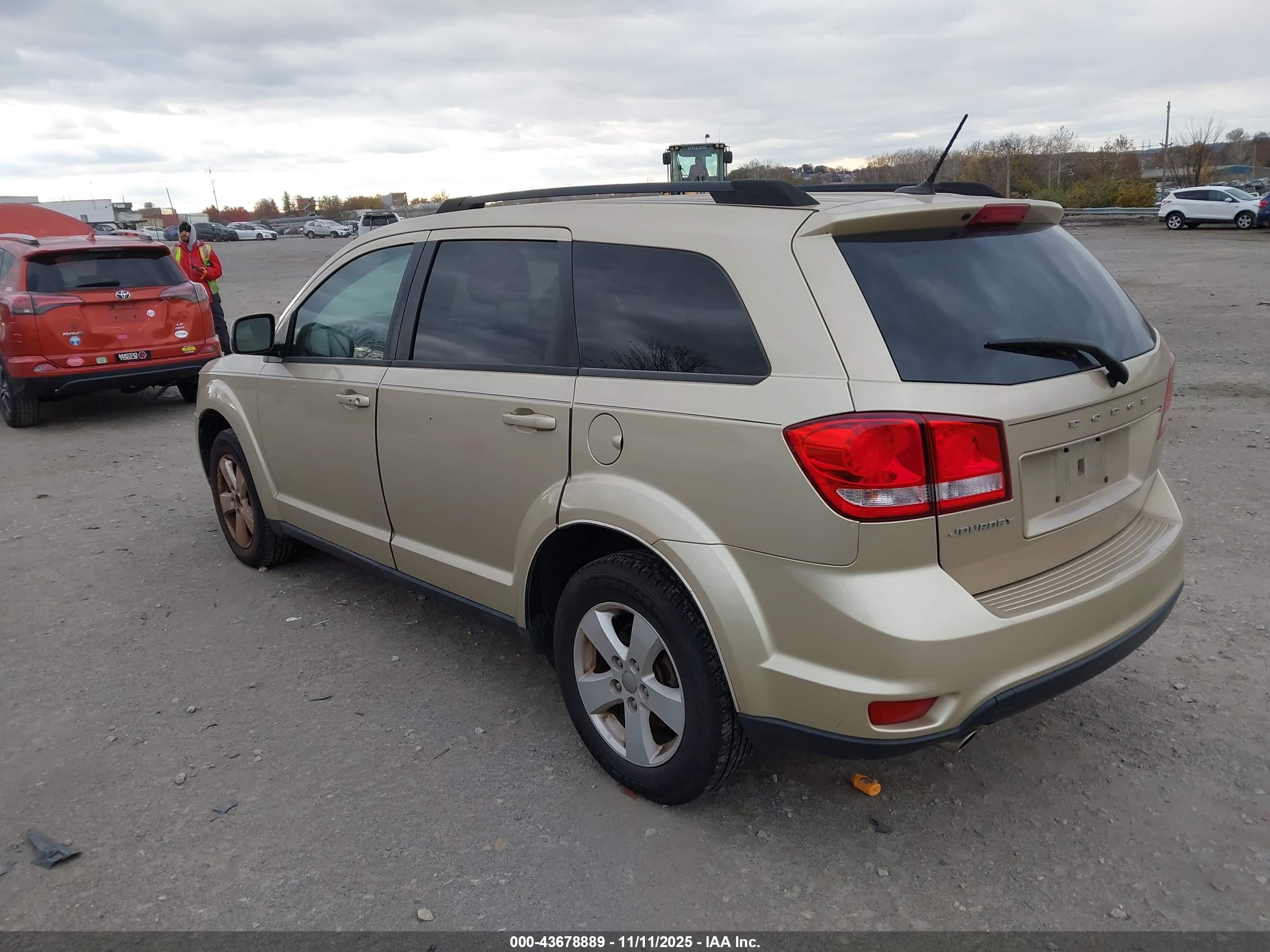 DODGE JOURNEY image 3