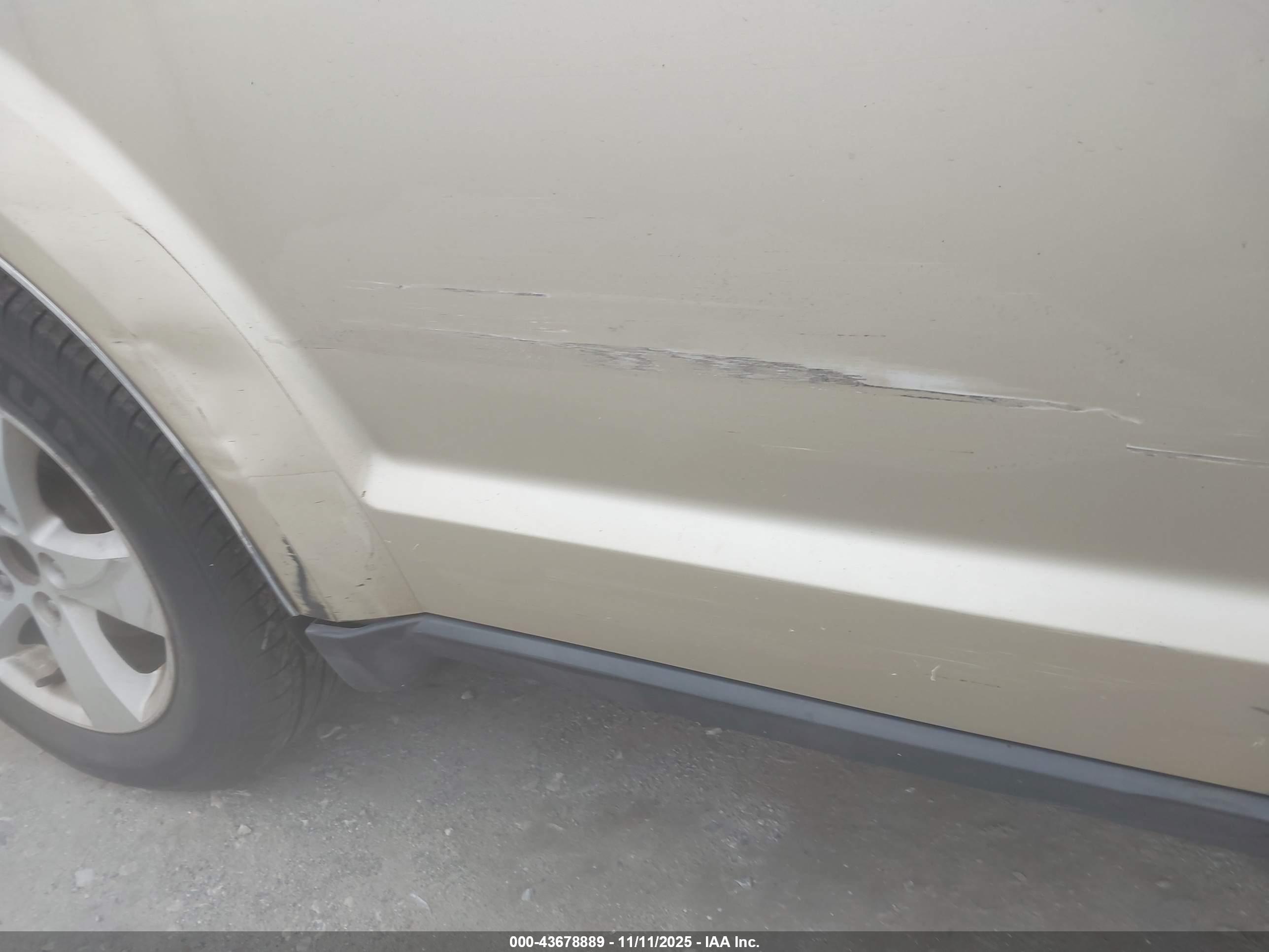 DODGE JOURNEY image 6