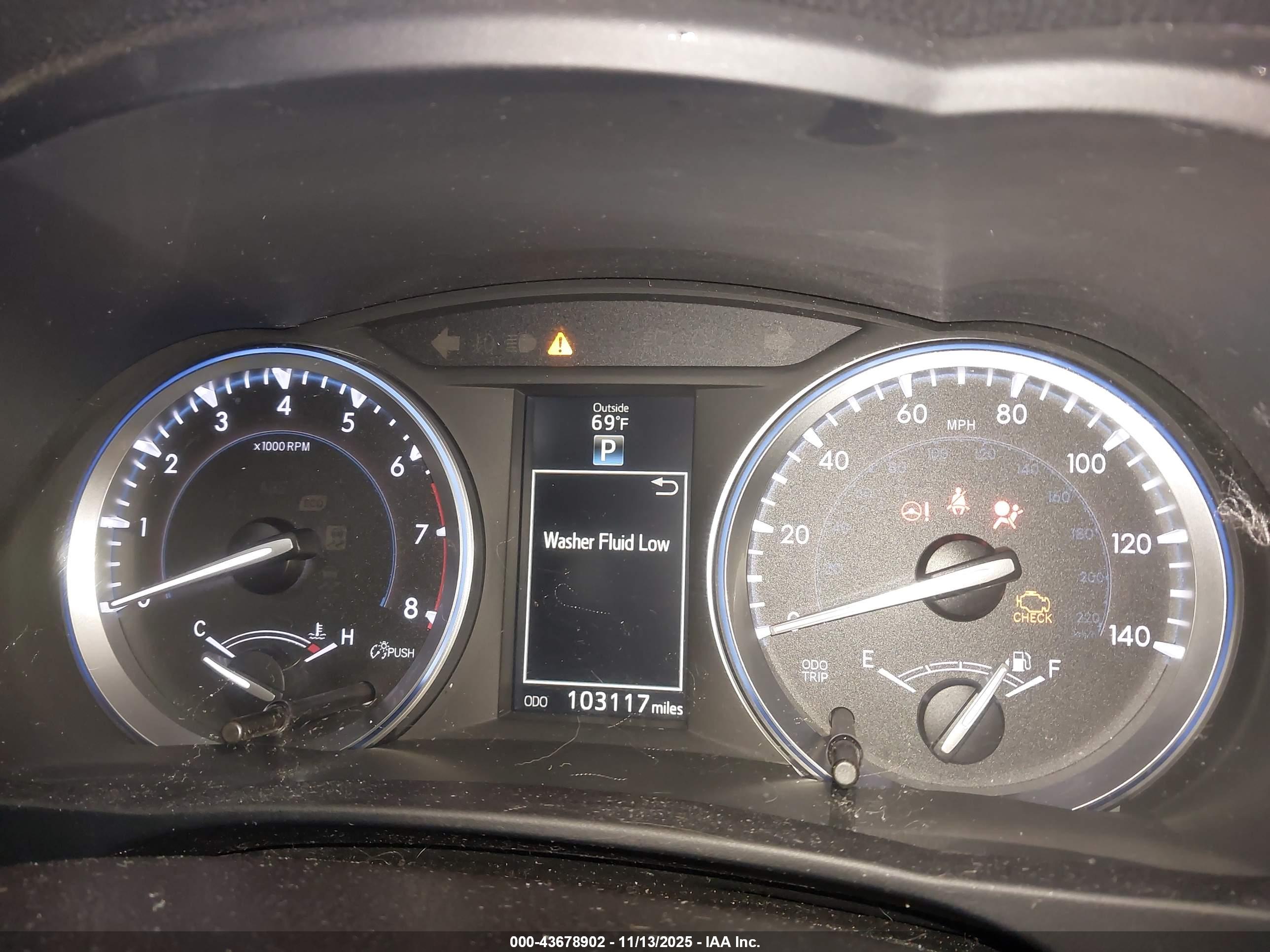 TOYOTA HIGHLANDER image 7