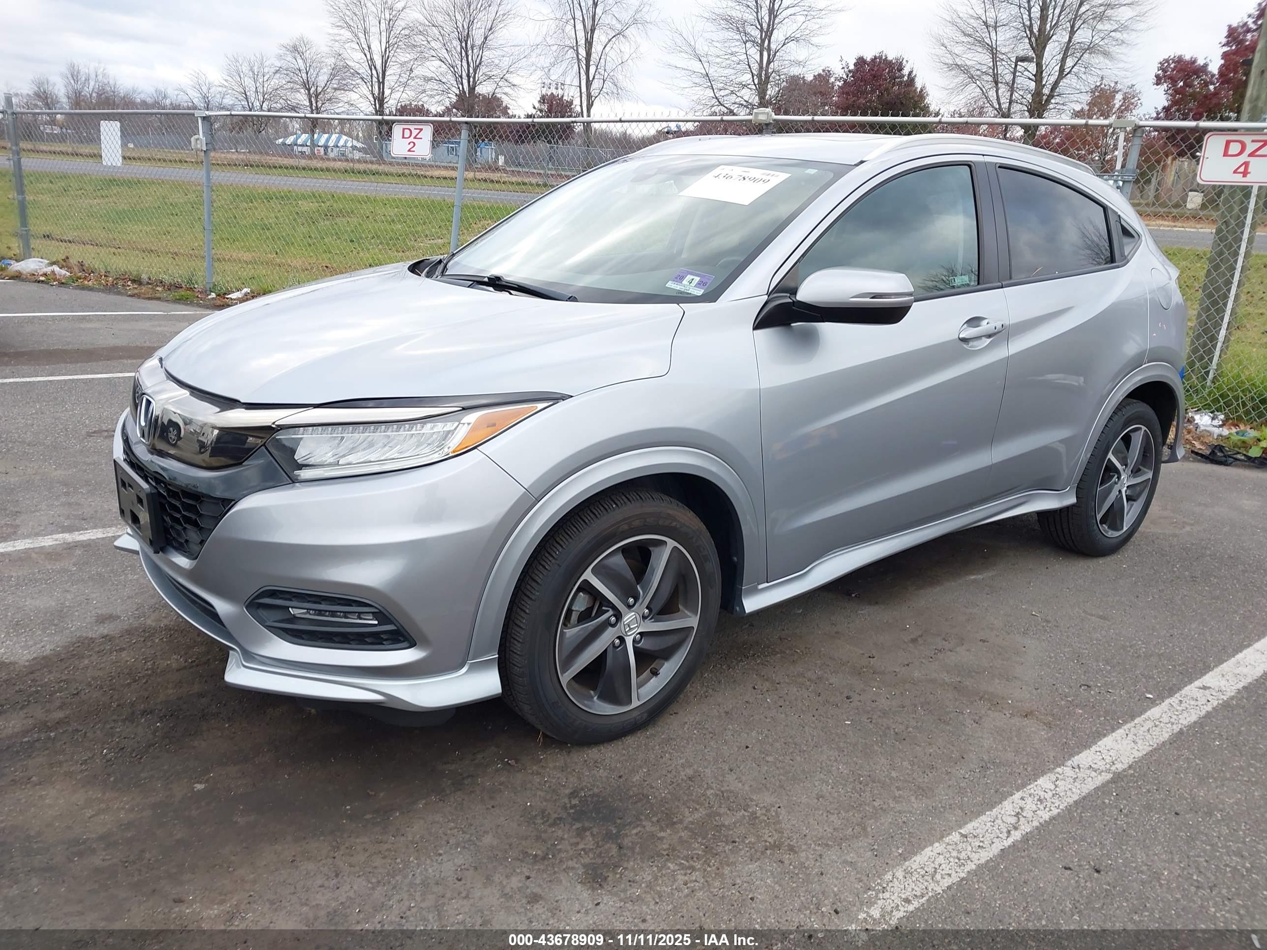 HONDA HR-V image 2