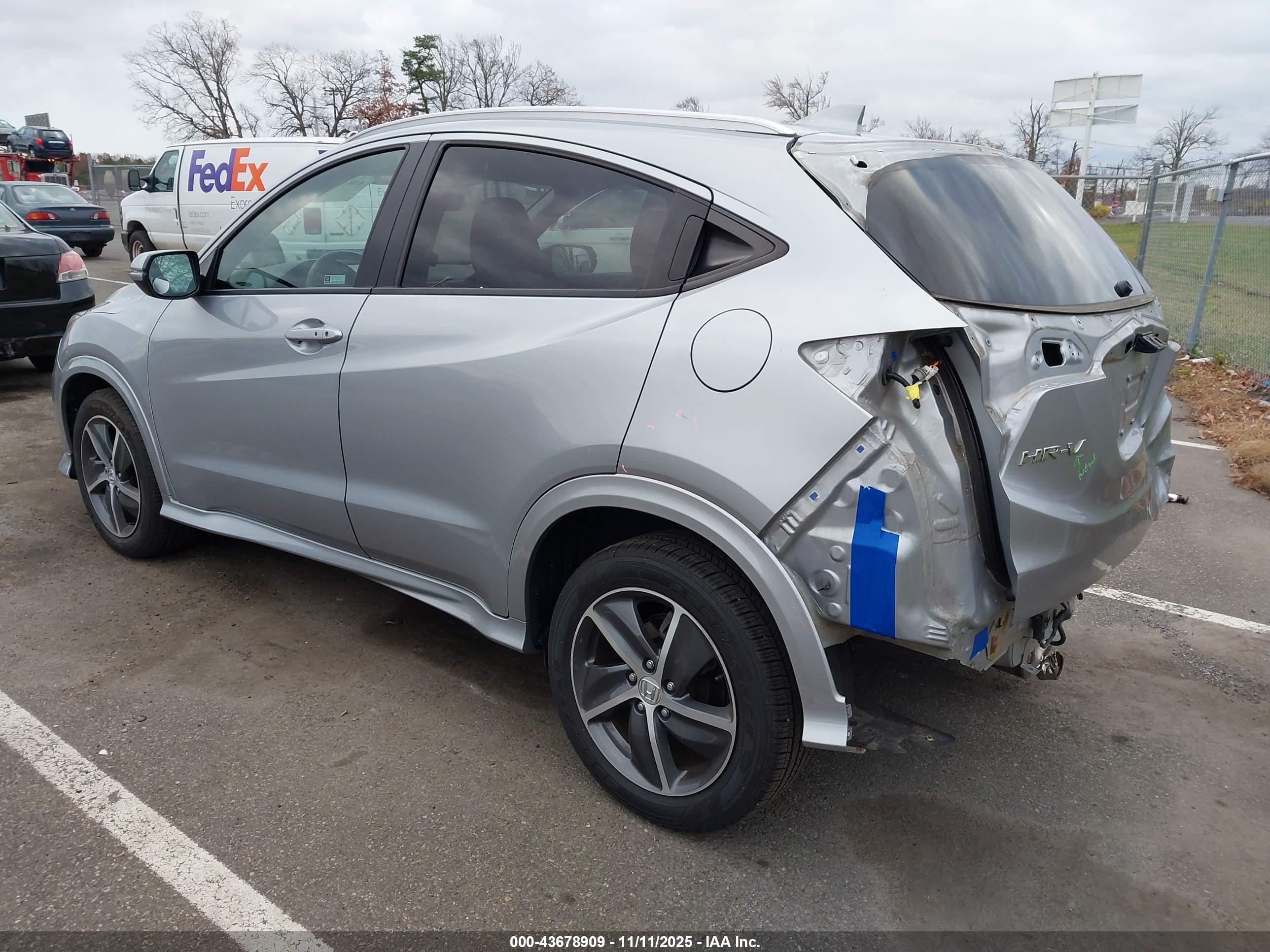 HONDA HR-V image 3