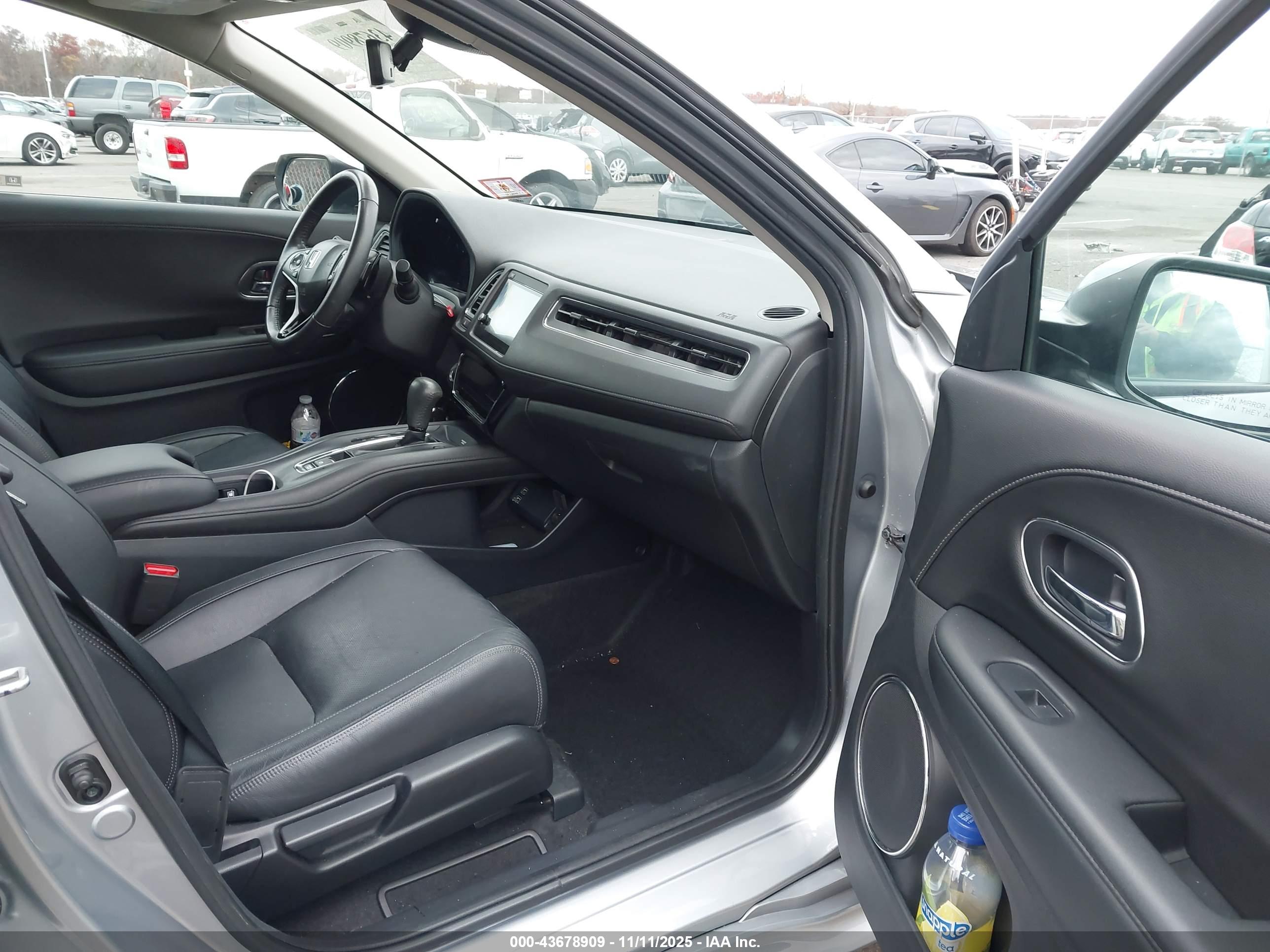 HONDA HR-V image 5