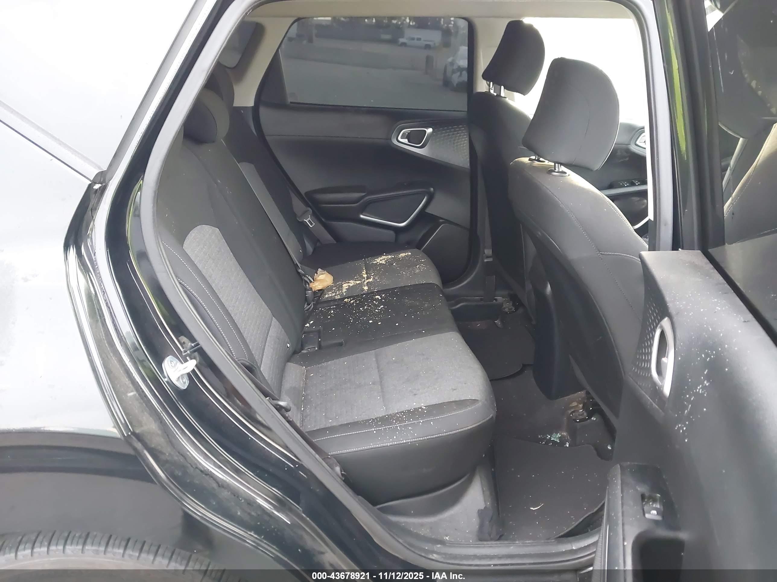KIA SOUL image 8