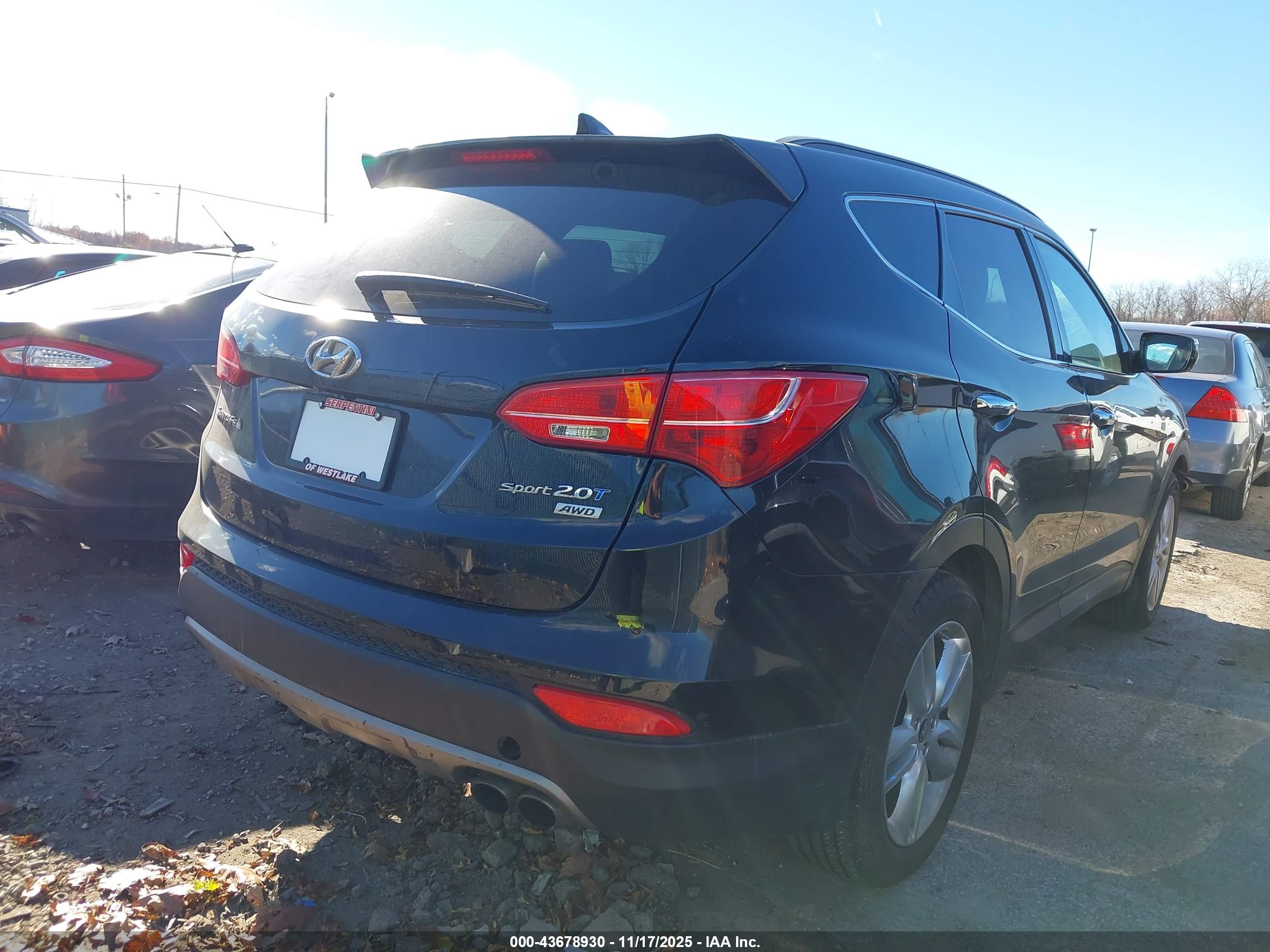 HYUNDAI SANTA image 4