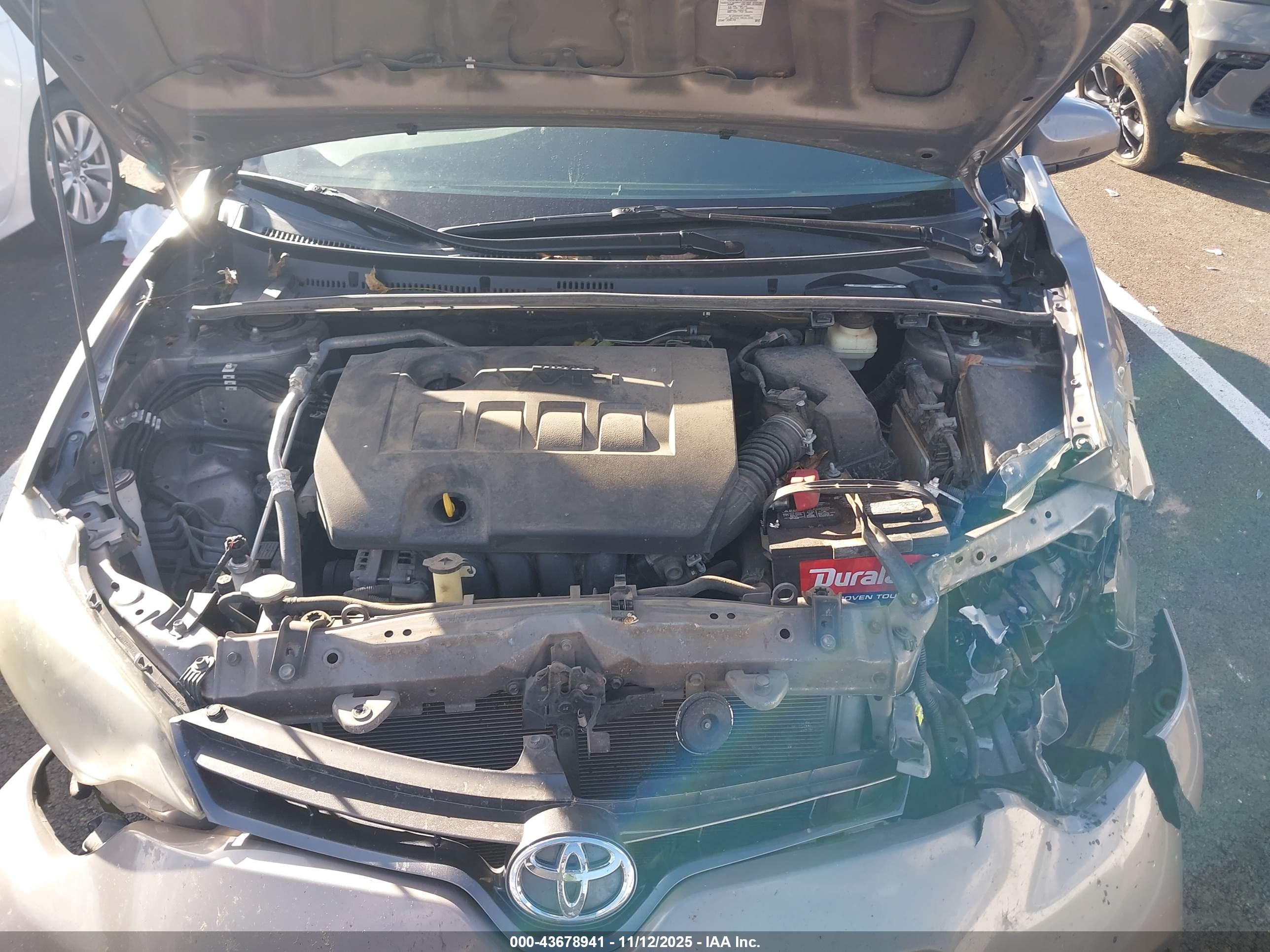 TOYOTA COROLLA image 10