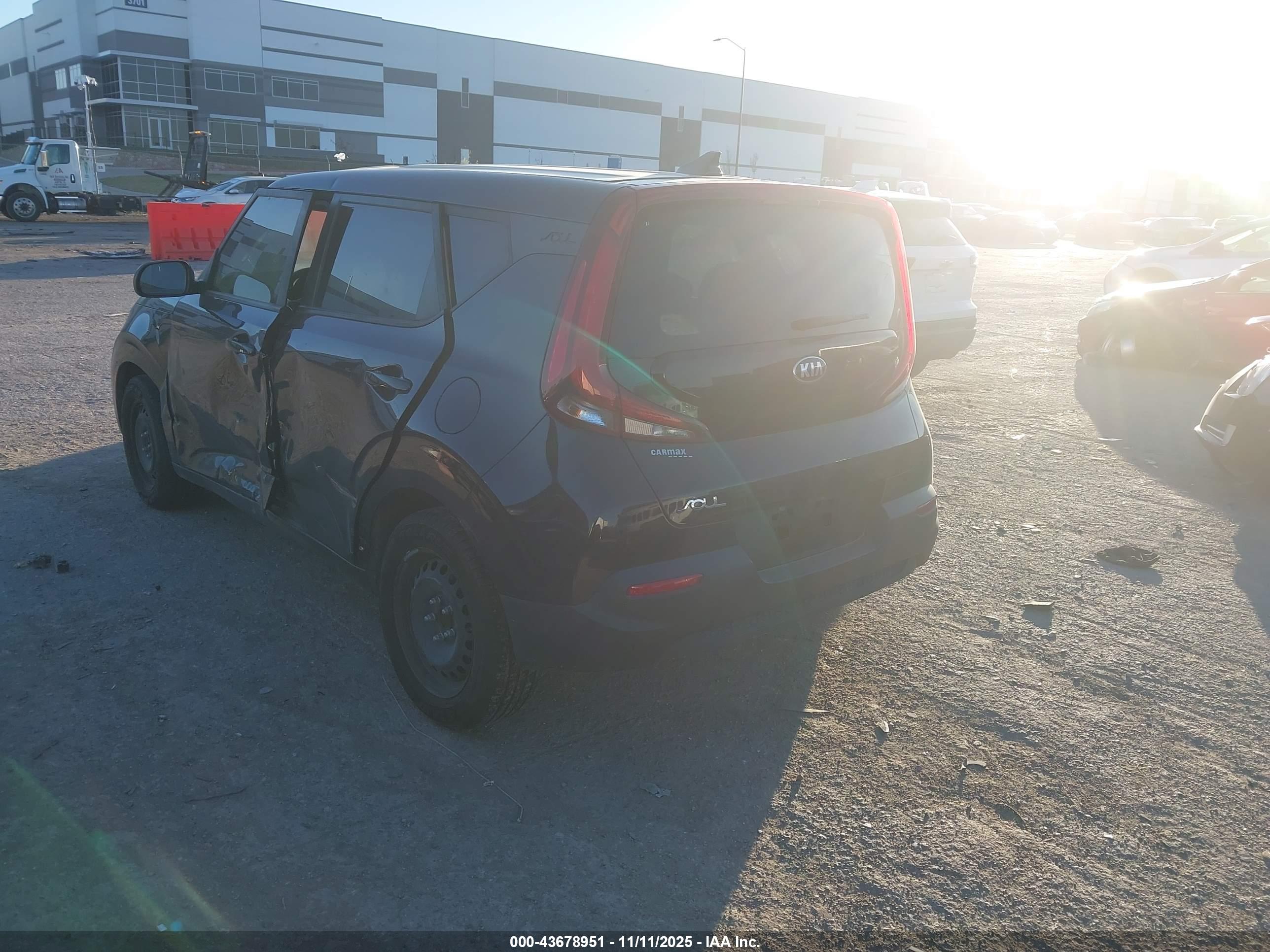 KIA SOUL image 3