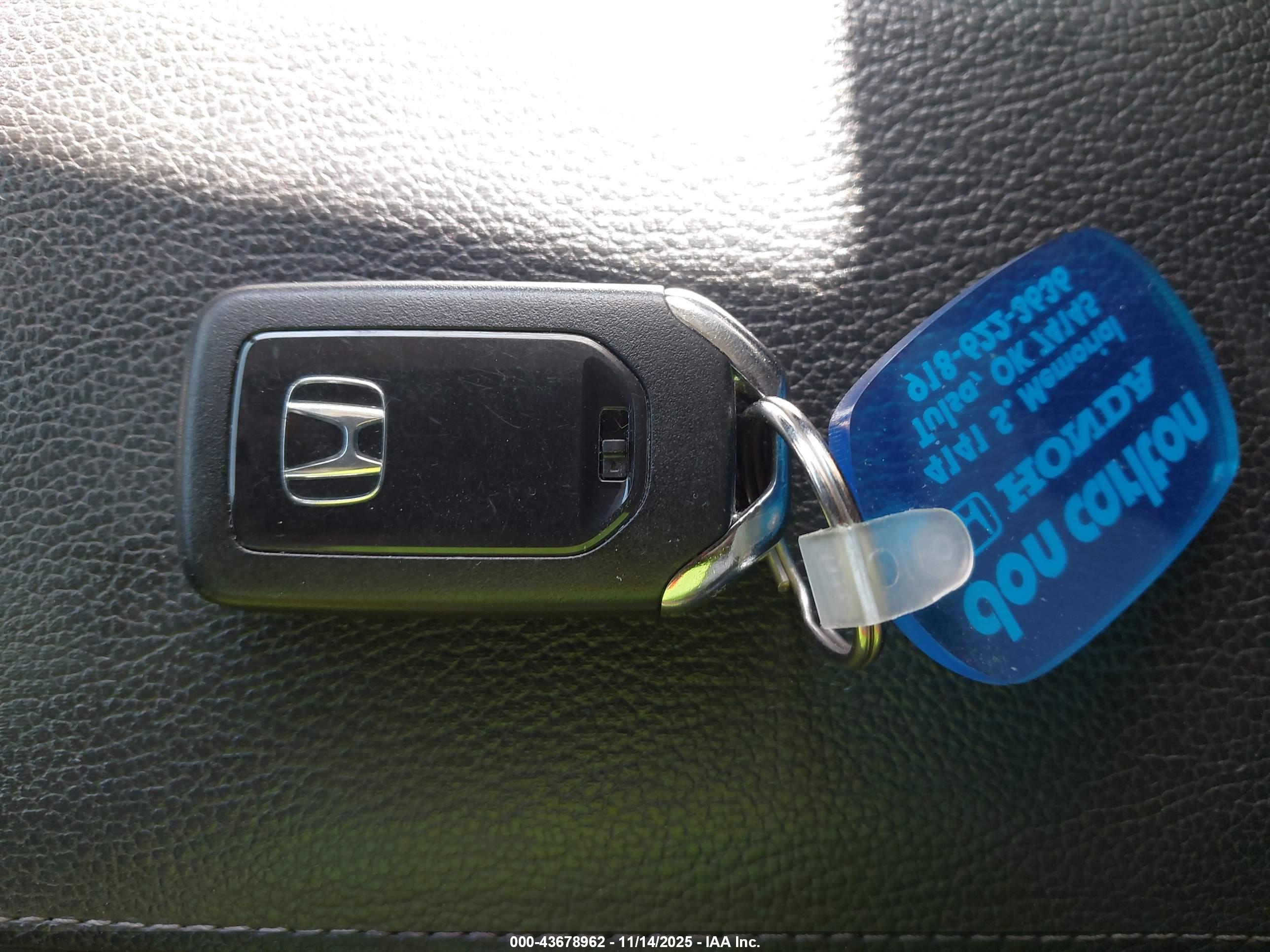 HONDA CIVIC image 11
