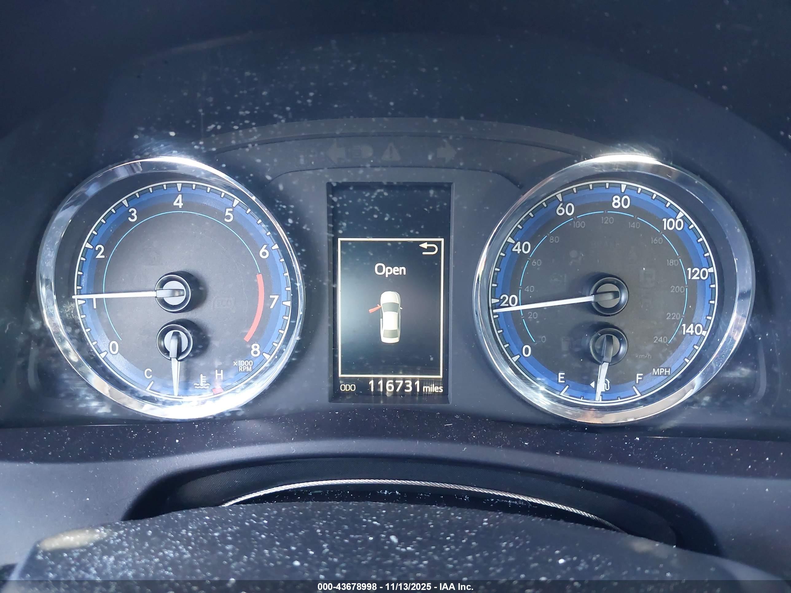 TOYOTA COROLLA image 7