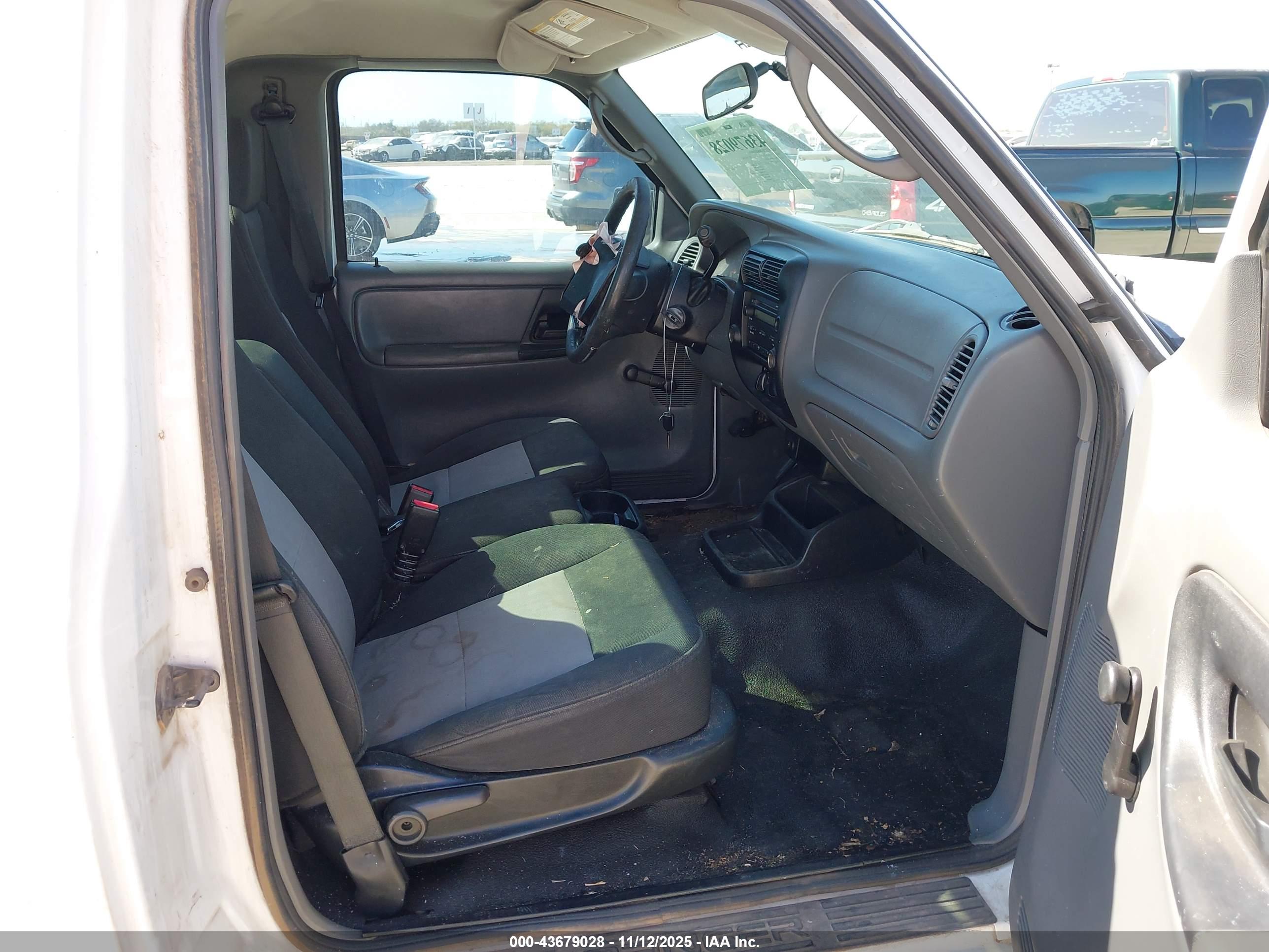FORD RANGER image 5
