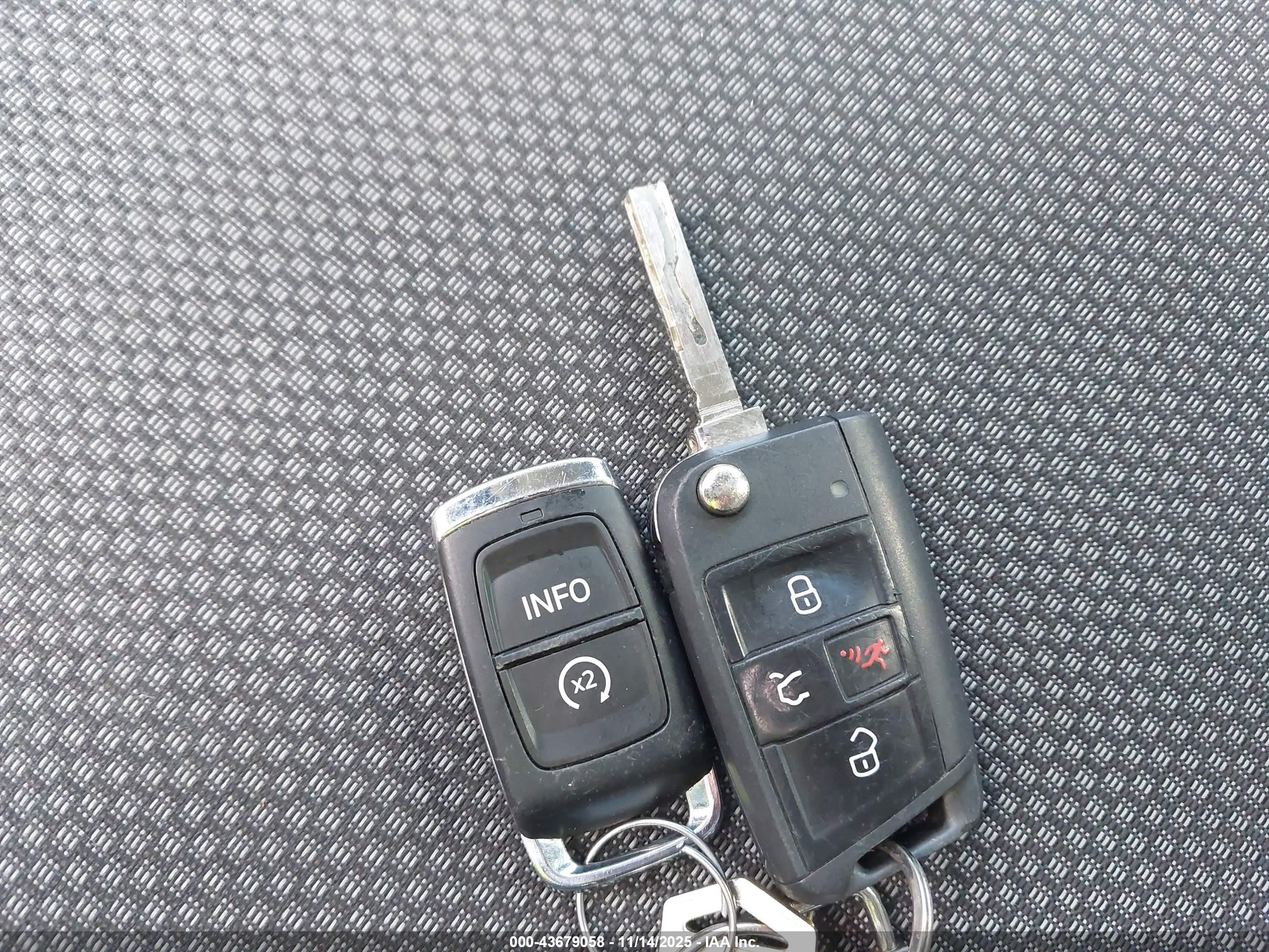 VOLKSWAGEN JETTA image 11