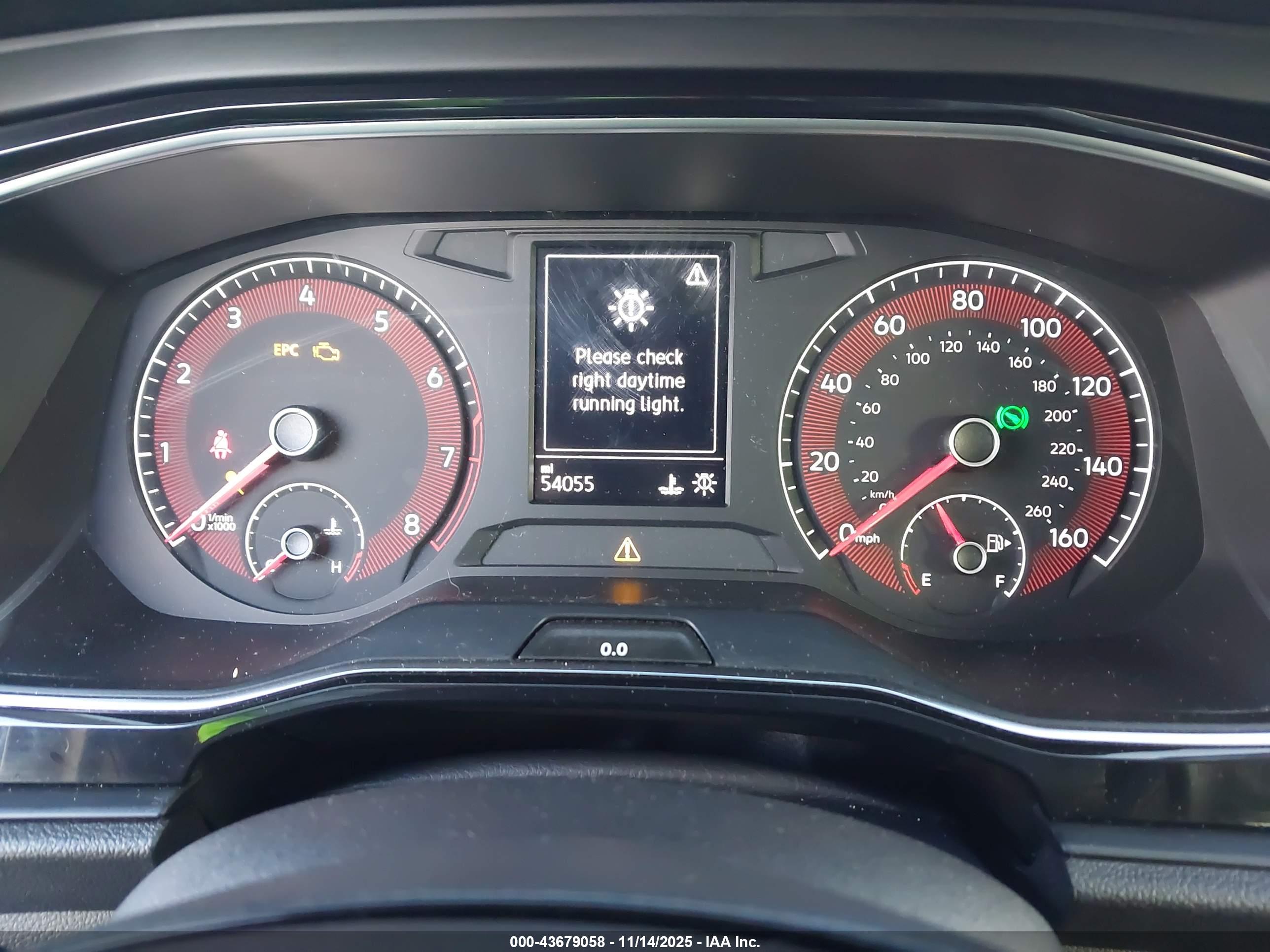 VOLKSWAGEN JETTA image 7