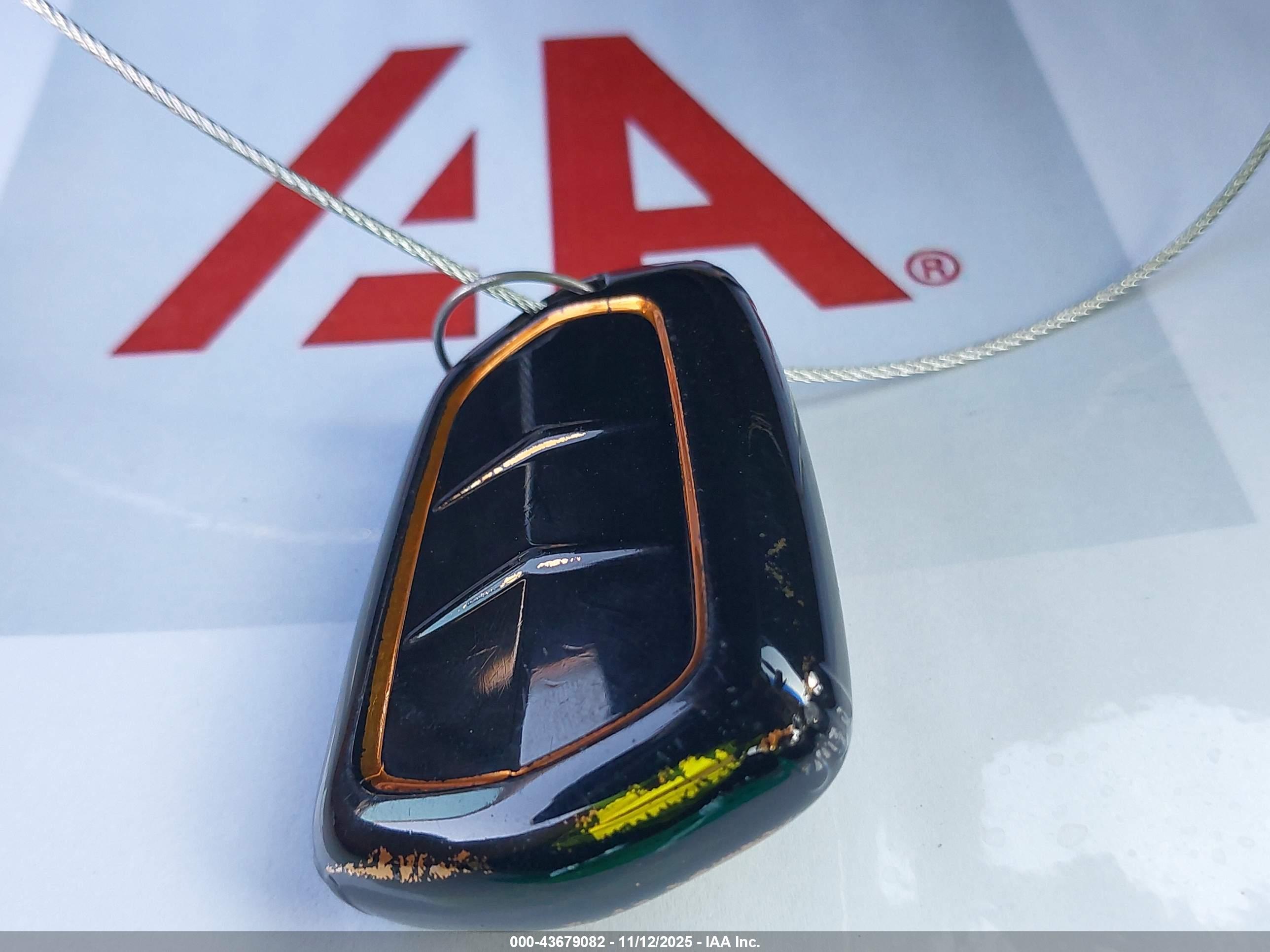 CADILLAC XTS image 11