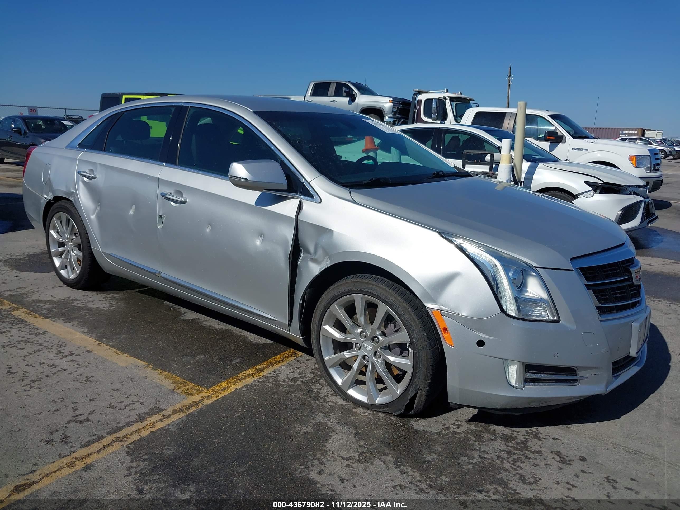 CADILLAC XTS image 6