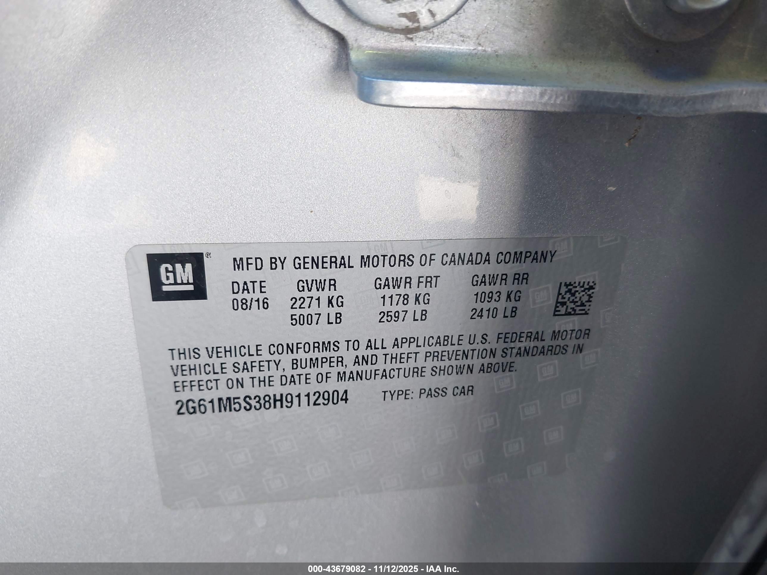 CADILLAC XTS image 9