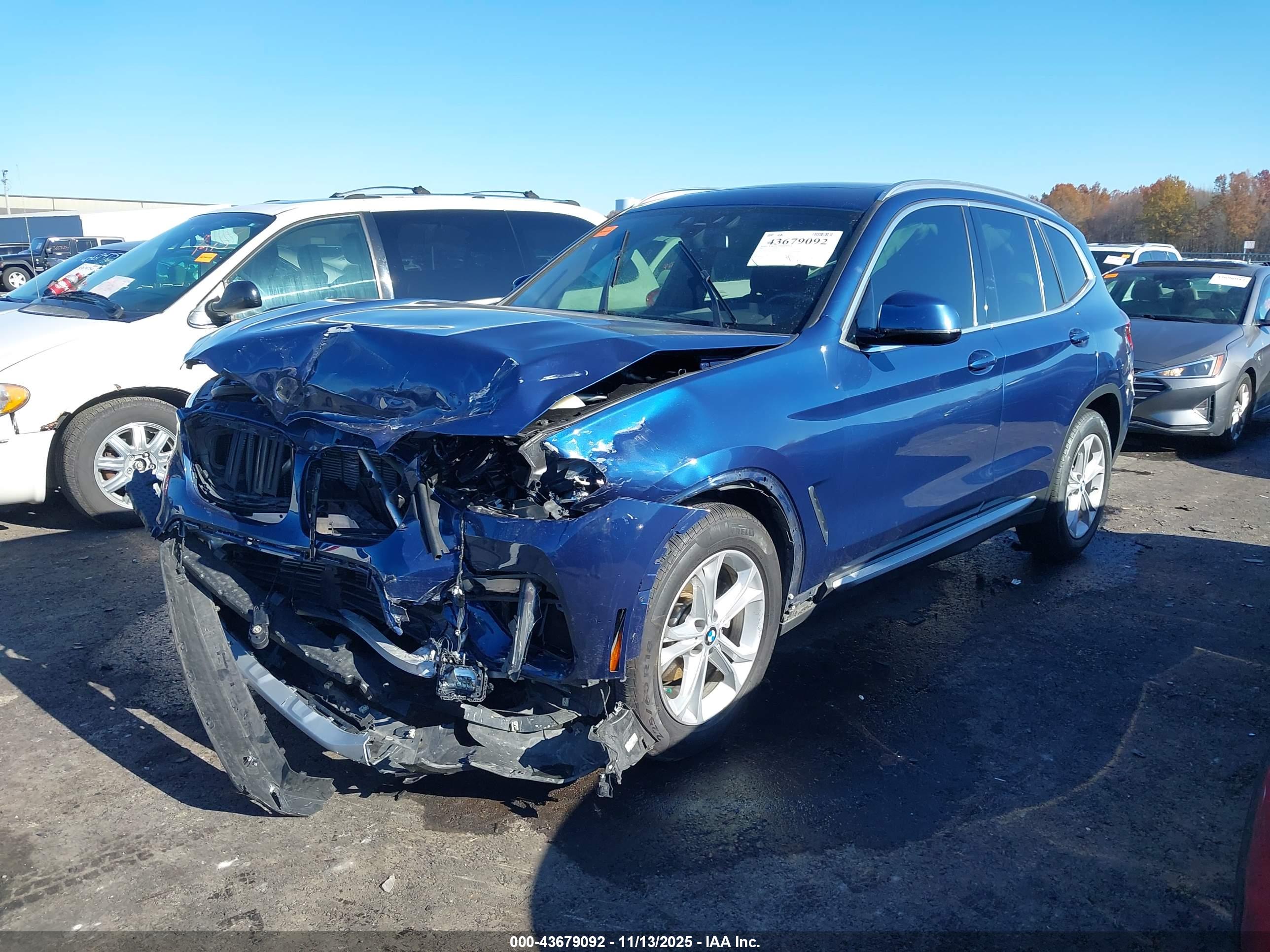 BMW X3 image 2