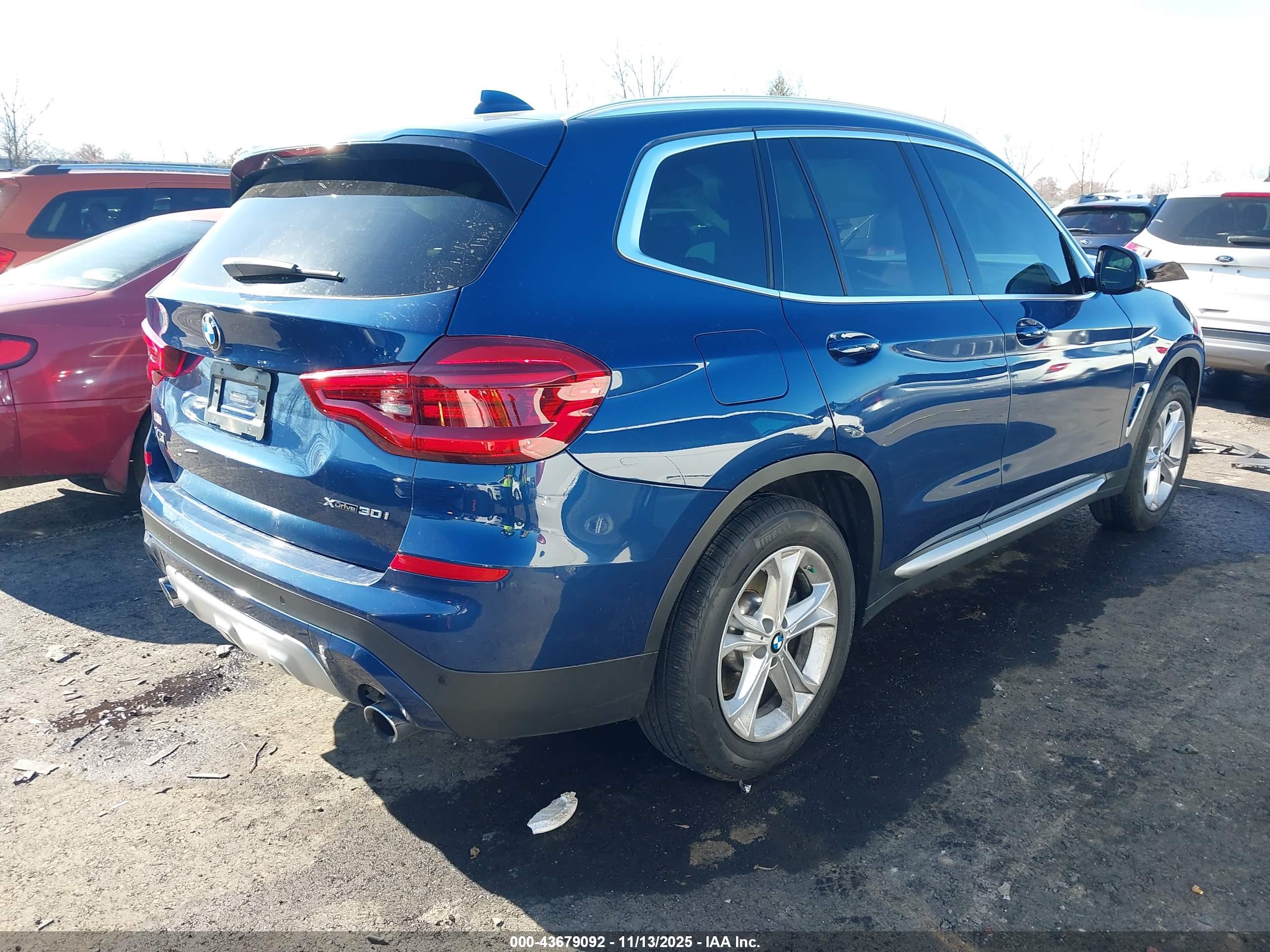 BMW X3 image 4