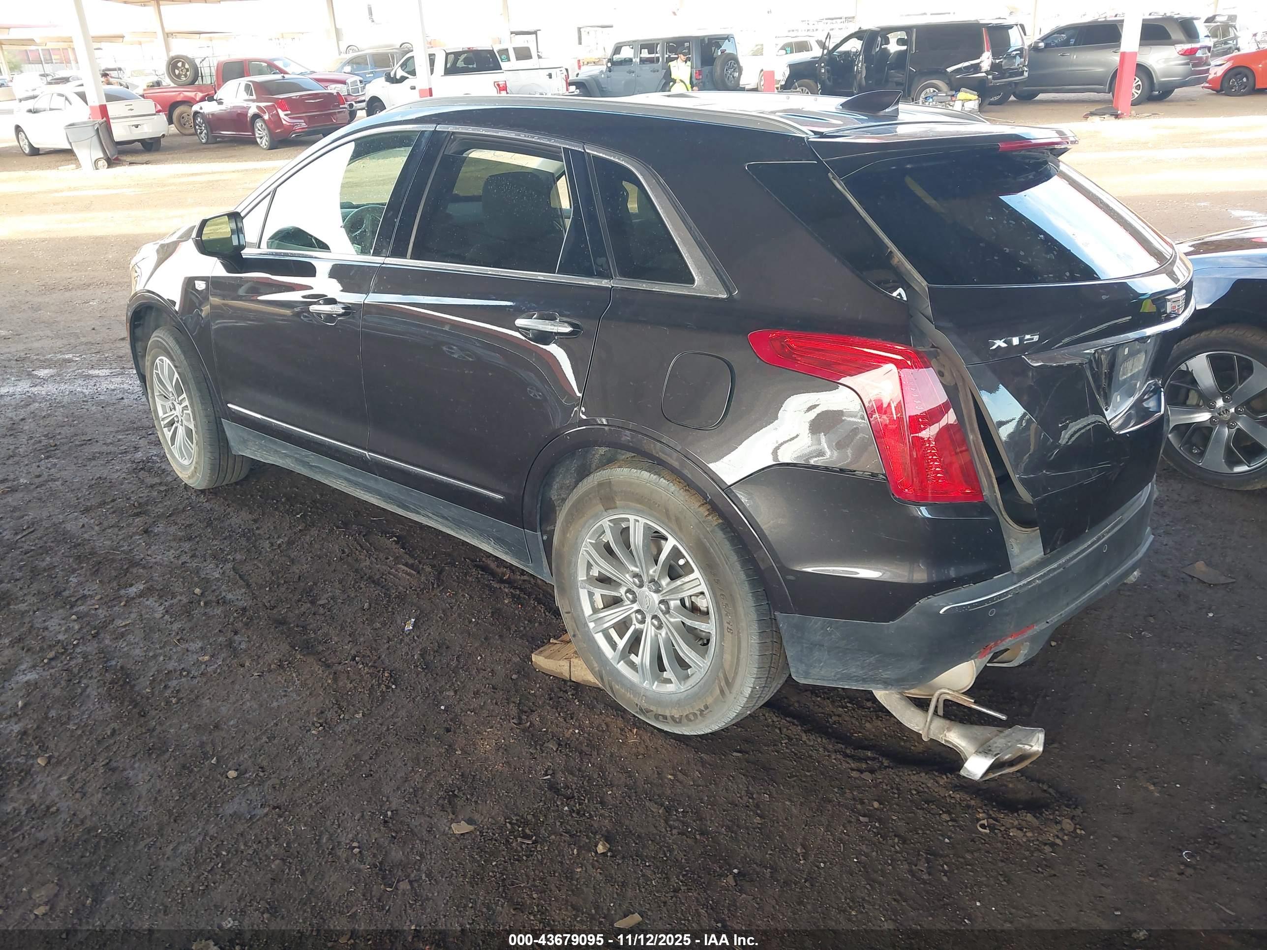 CADILLAC XT5 image 3