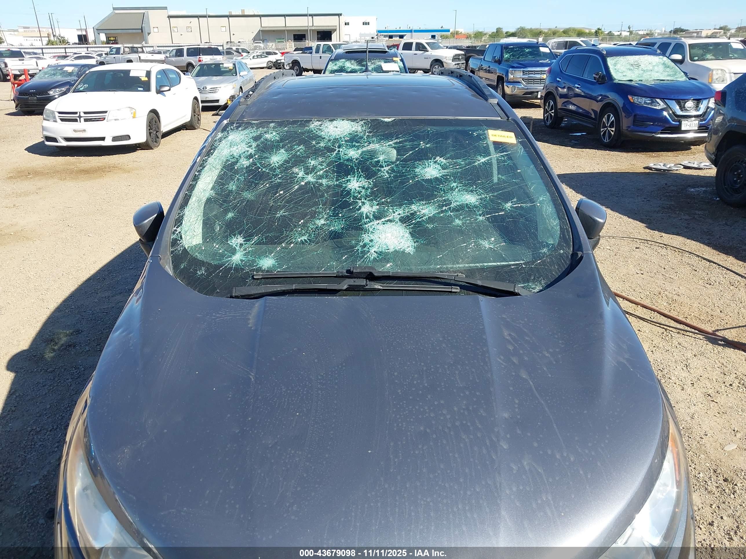 FORD ECOSPORT image 6