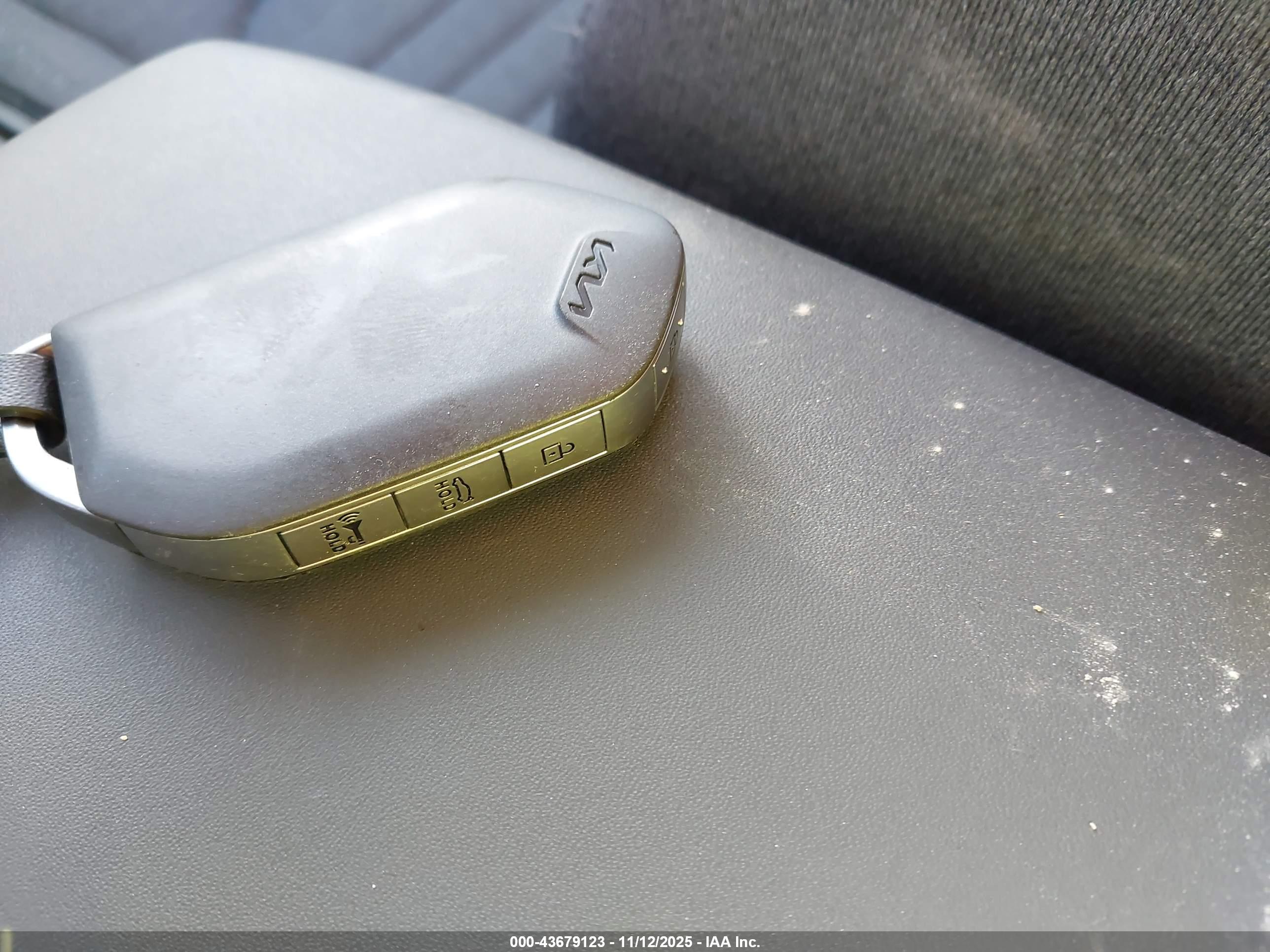 KIA K4 image 11