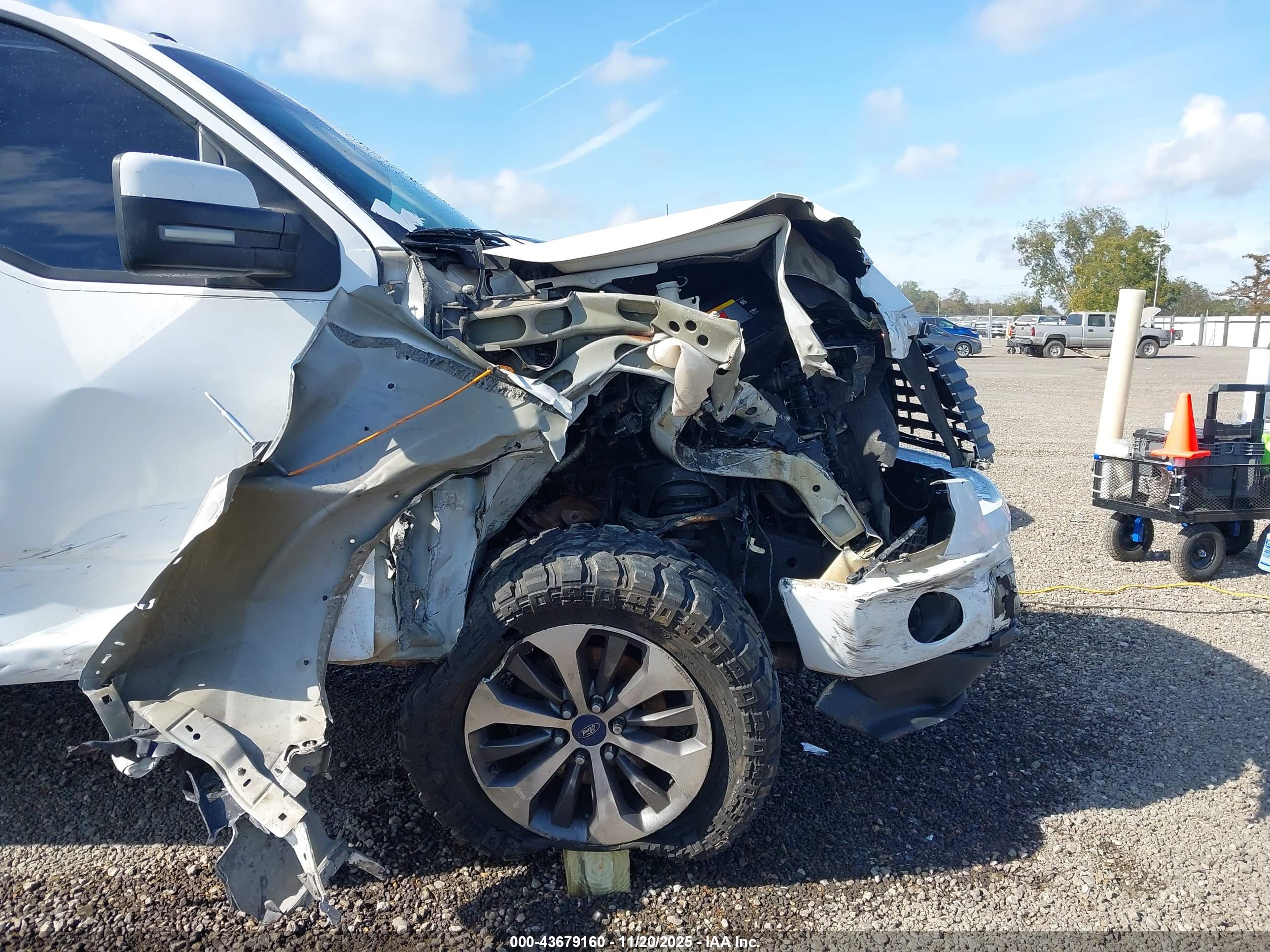 FORD F-150 image 6
