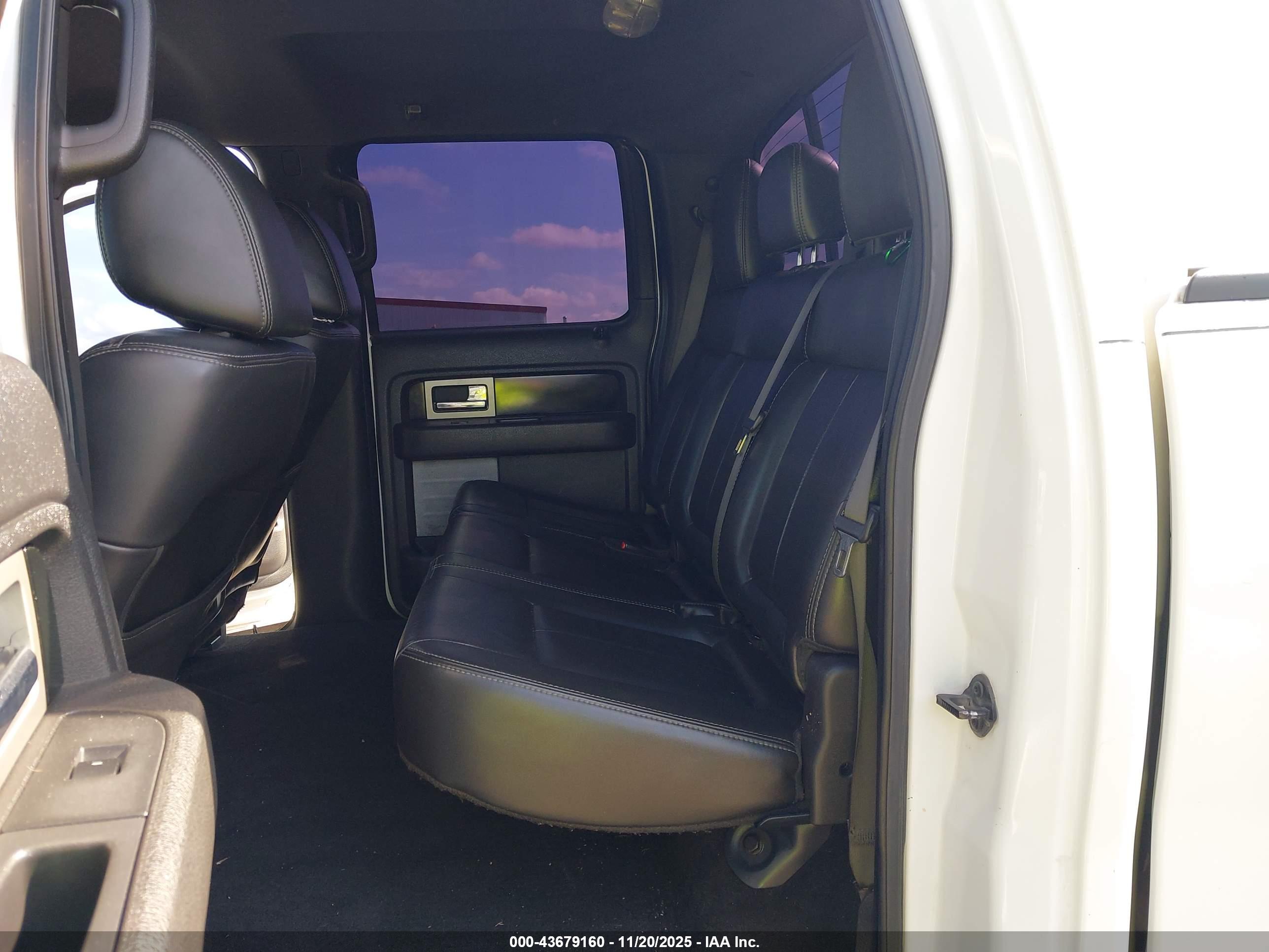 FORD F-150 image 8