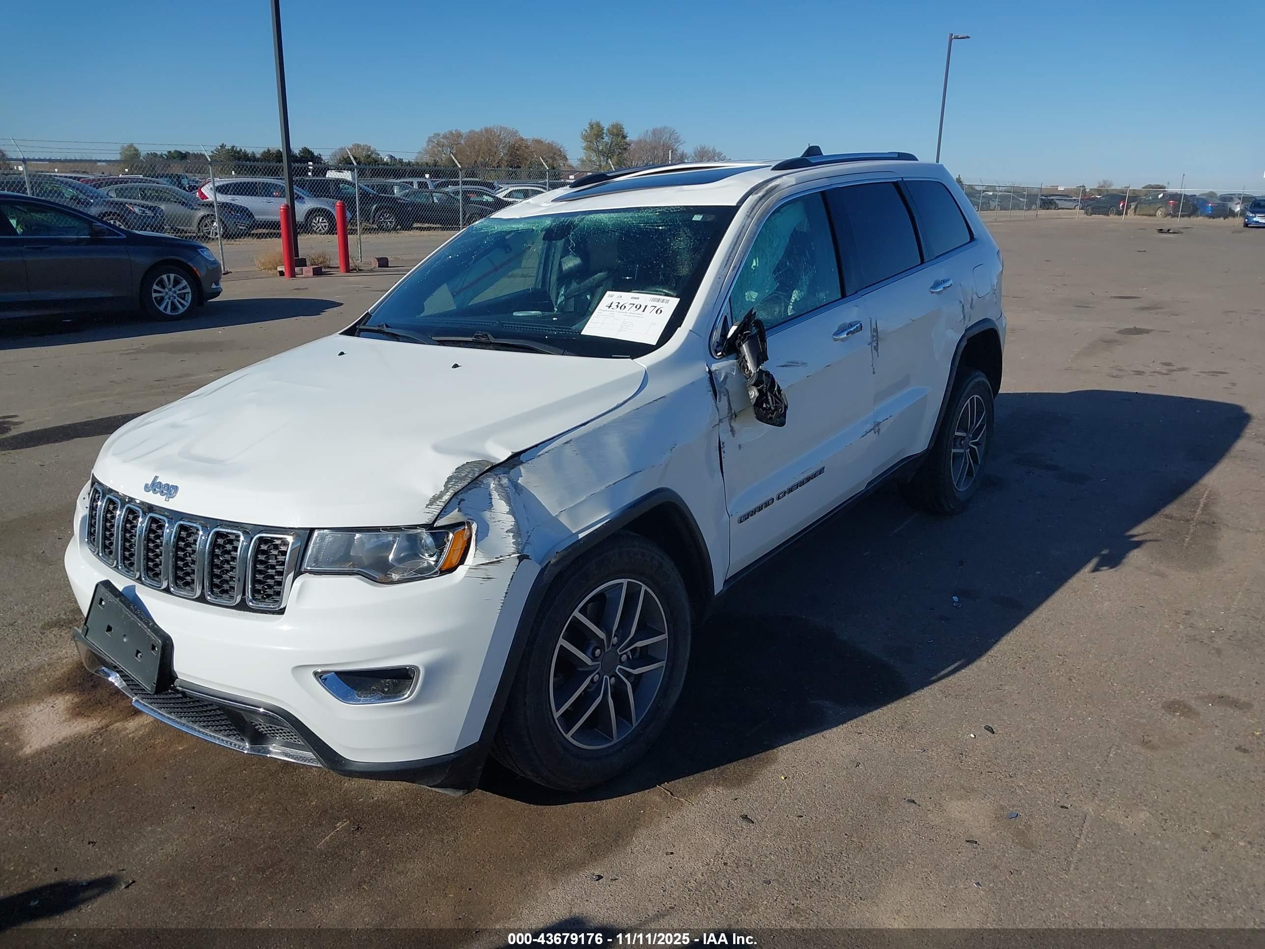 JEEP GRAND image 2