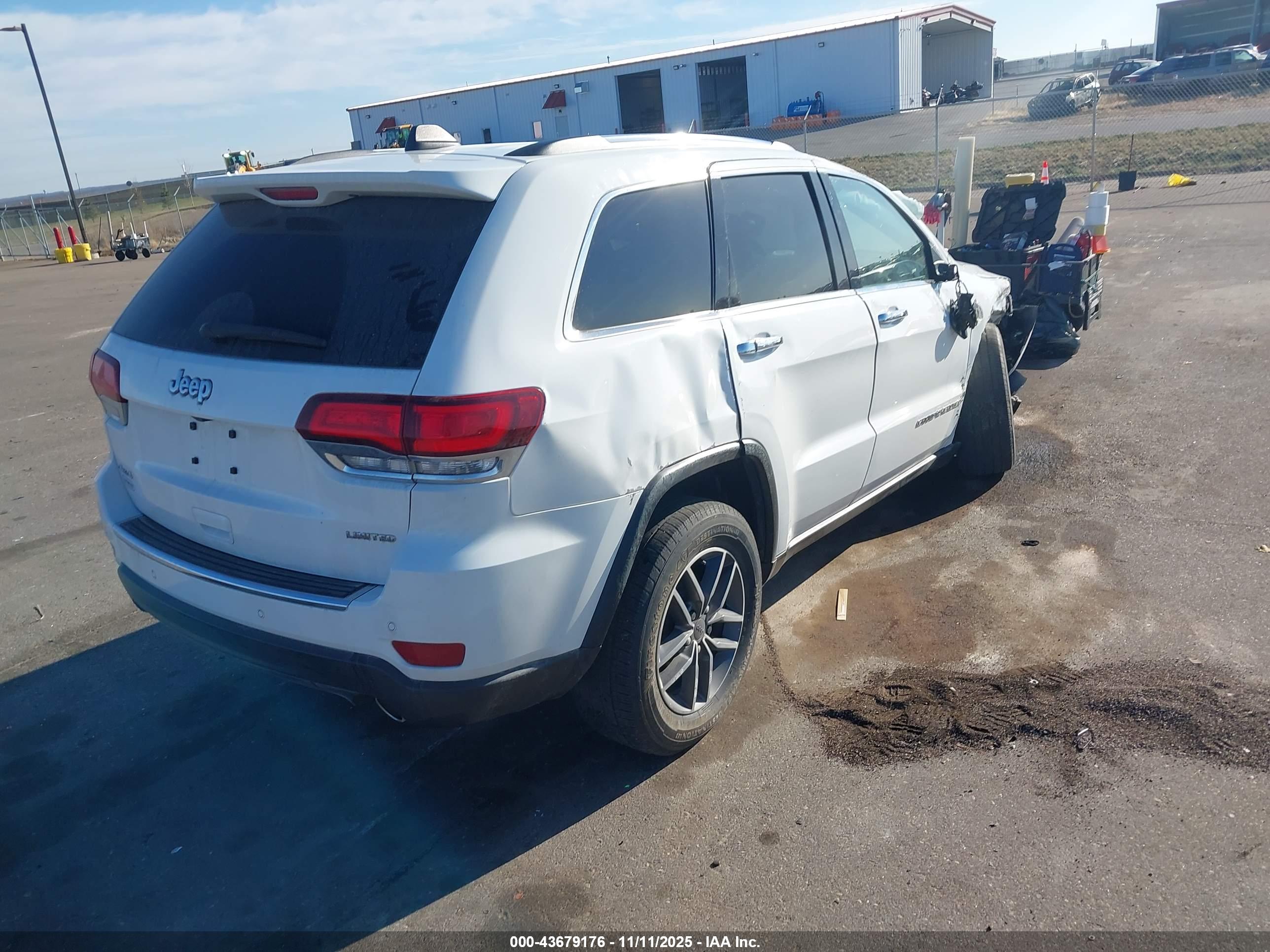 JEEP GRAND image 4