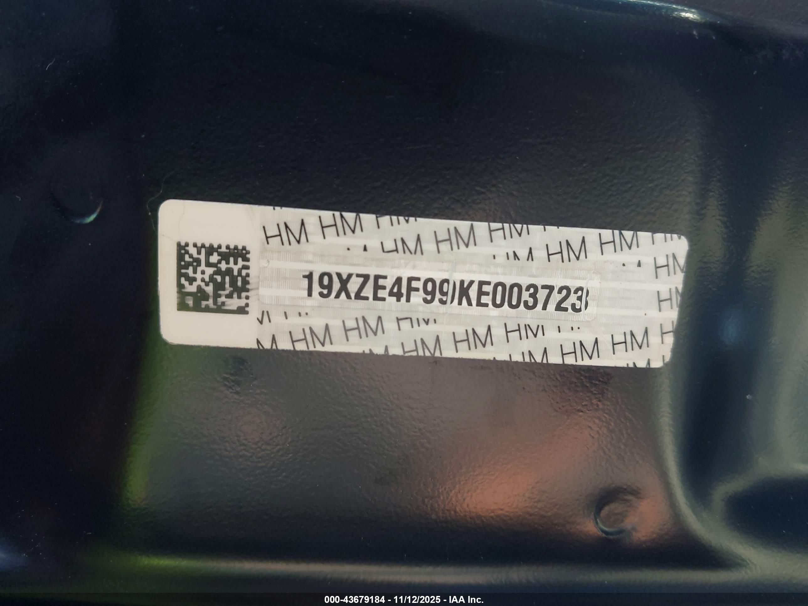 HONDA INSIGHT image 9