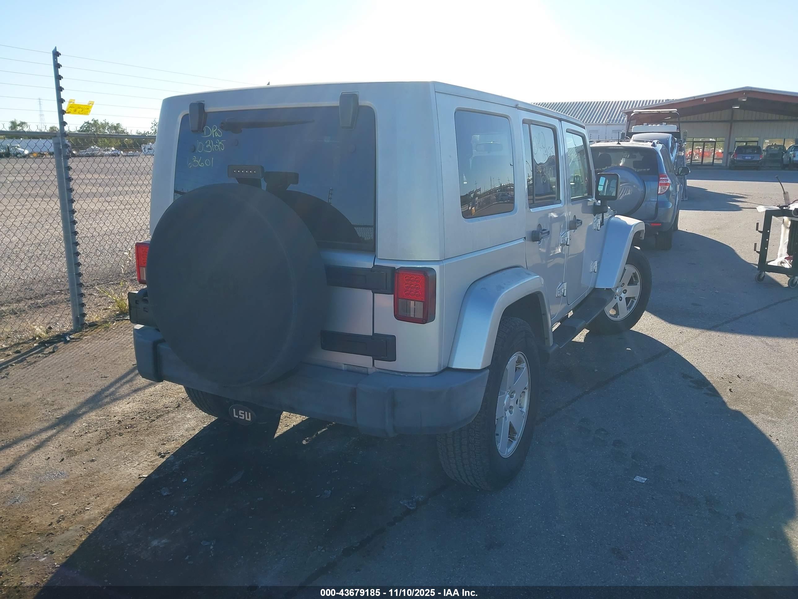 JEEP WRANGLER image 4