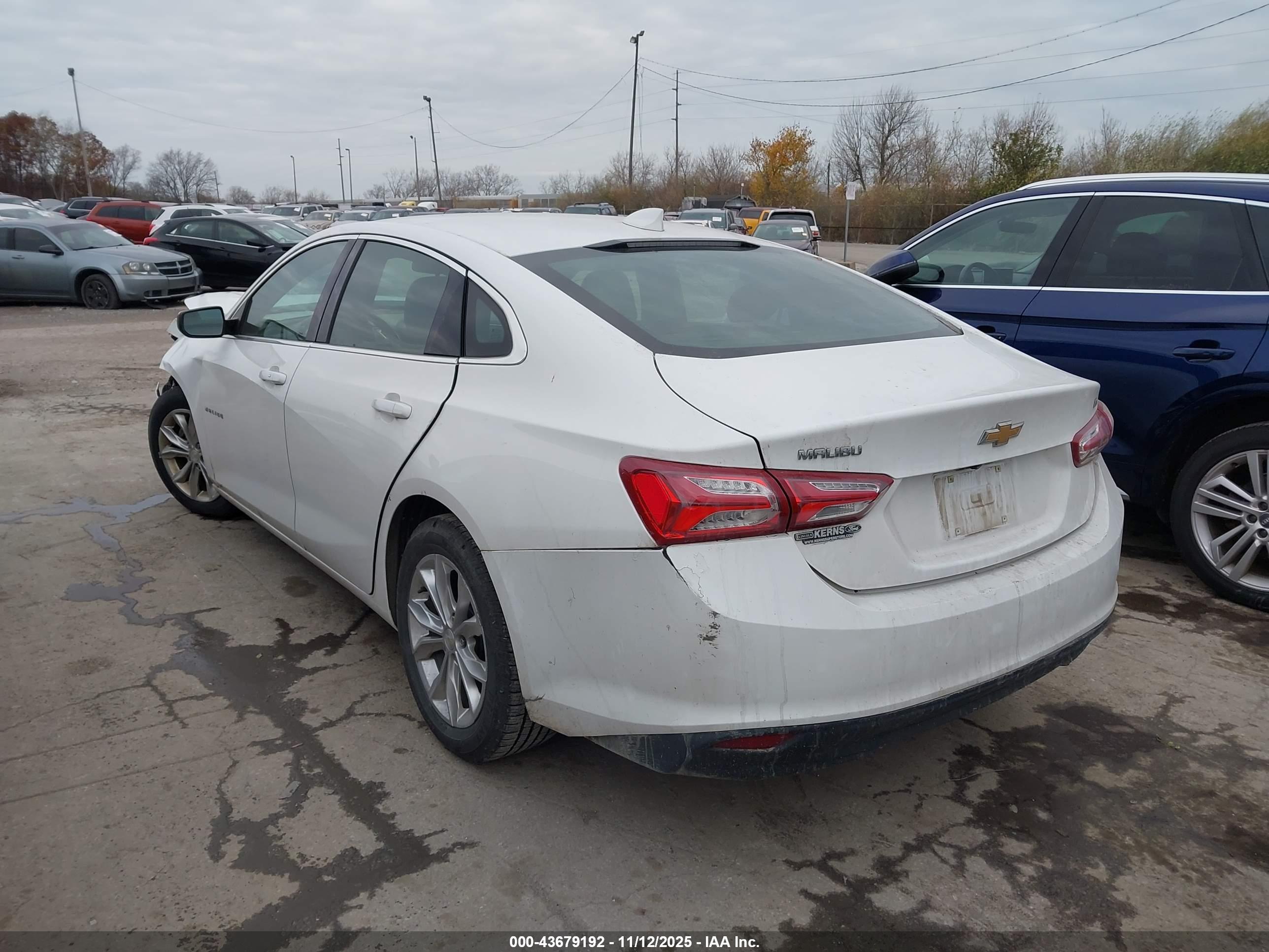 CHEVROLET MALIBU image 3