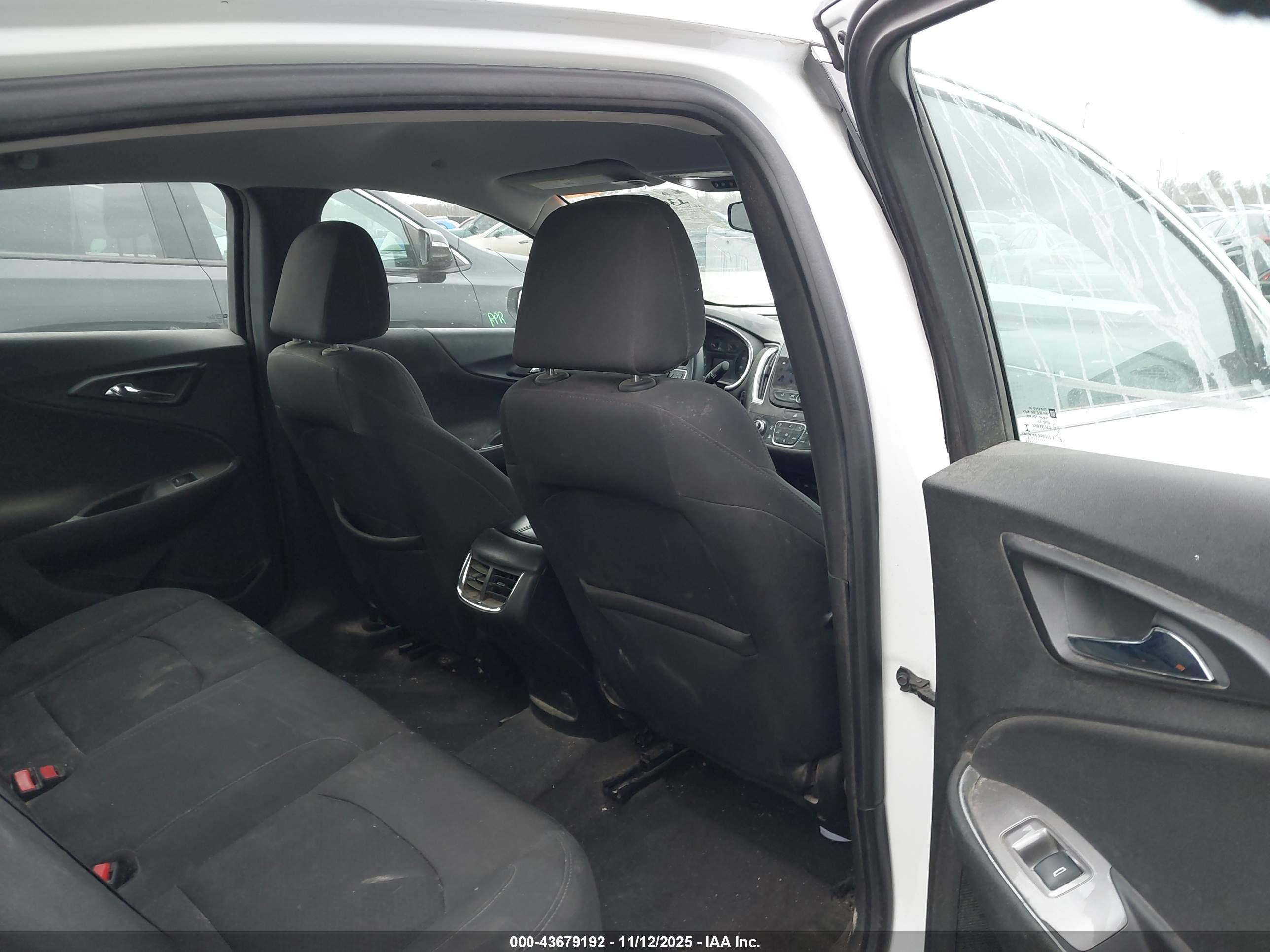 CHEVROLET MALIBU image 8