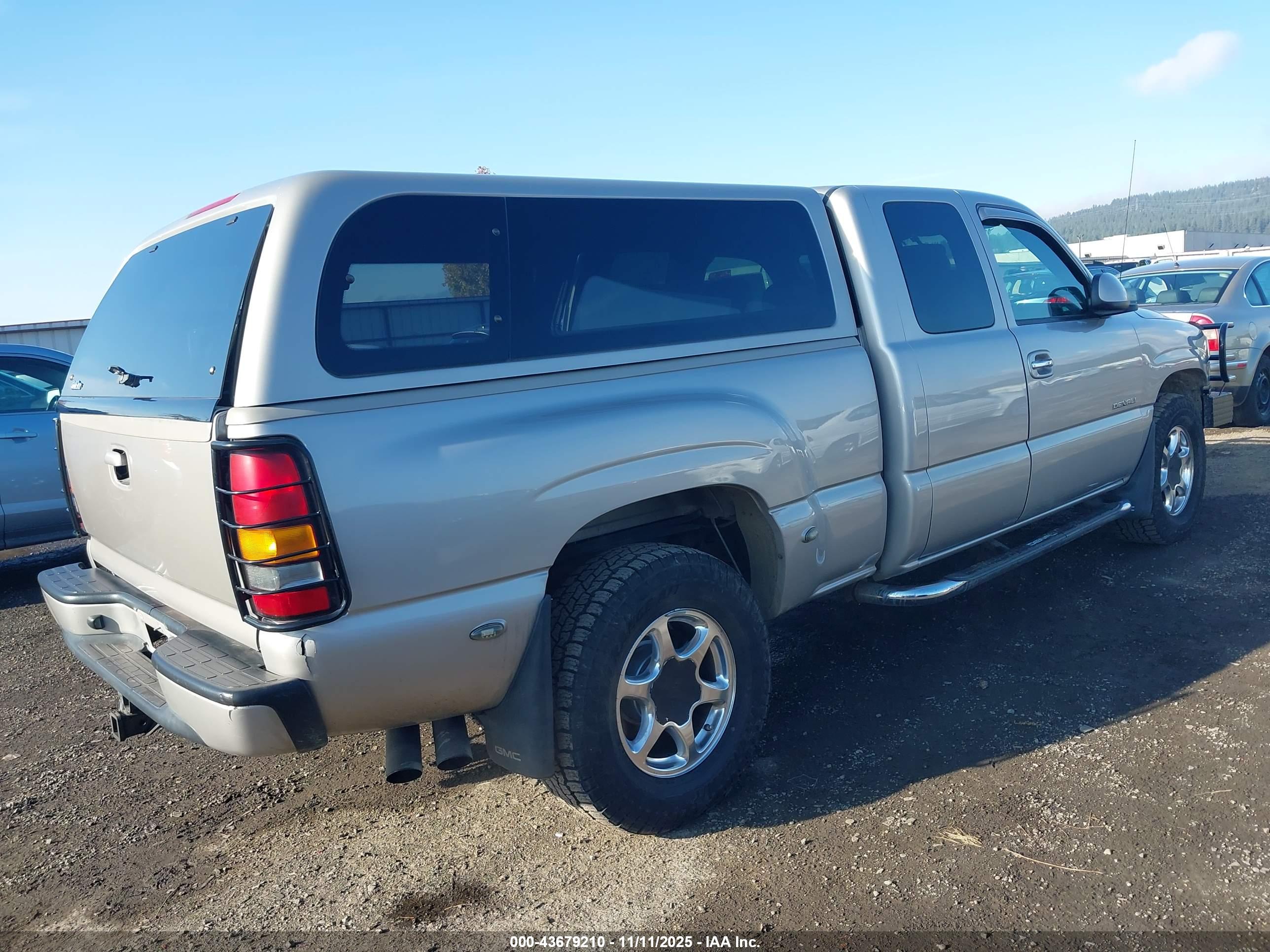 GMC SIERRA image 4