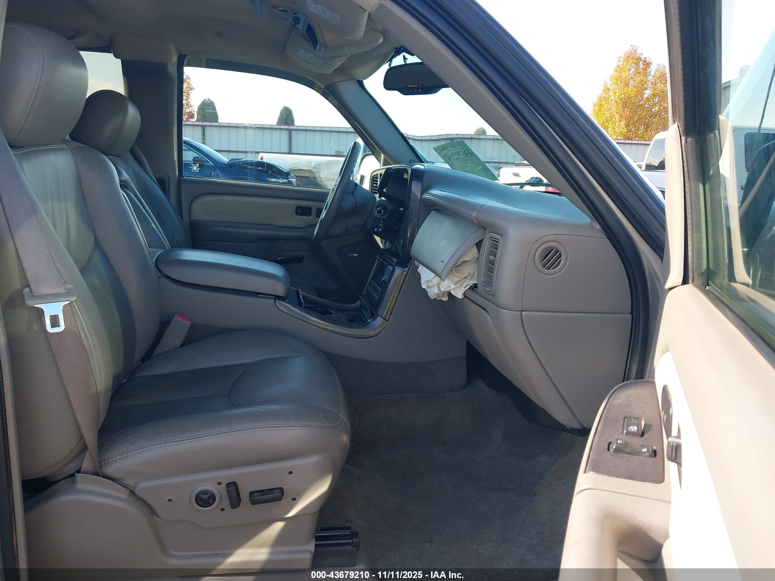 GMC SIERRA image 5