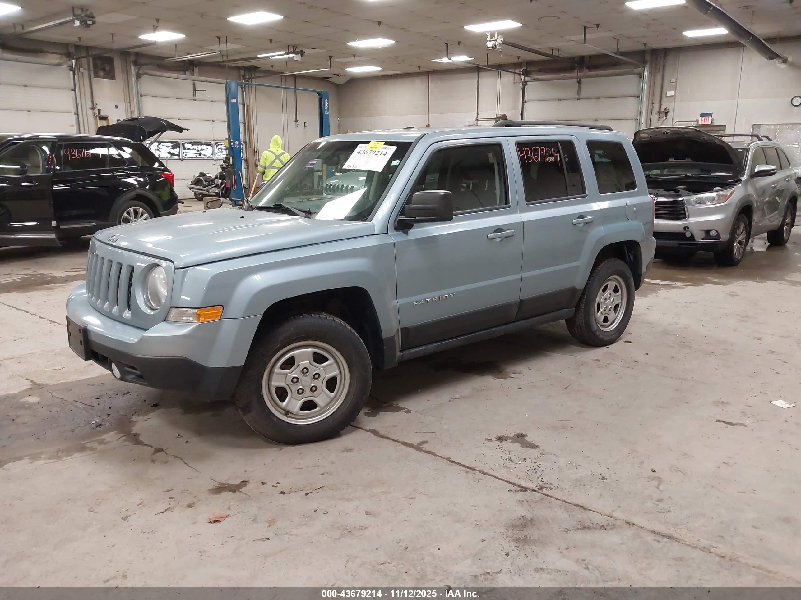 JEEP PATRIOT image 2
