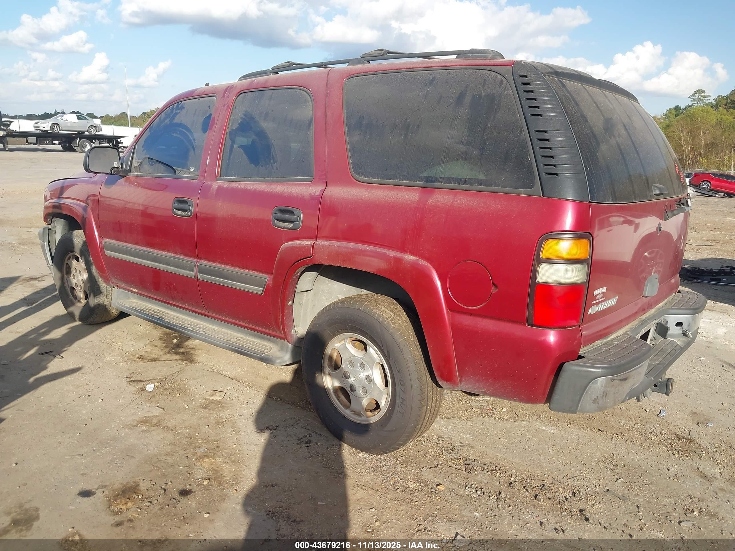 CHEVROLET TAHOE image 3