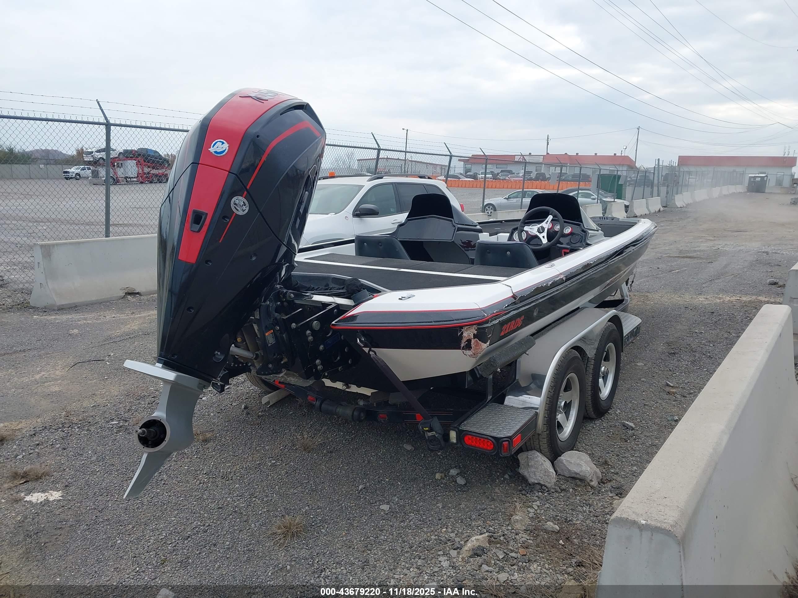 BULLET BASSBOAT image 4
