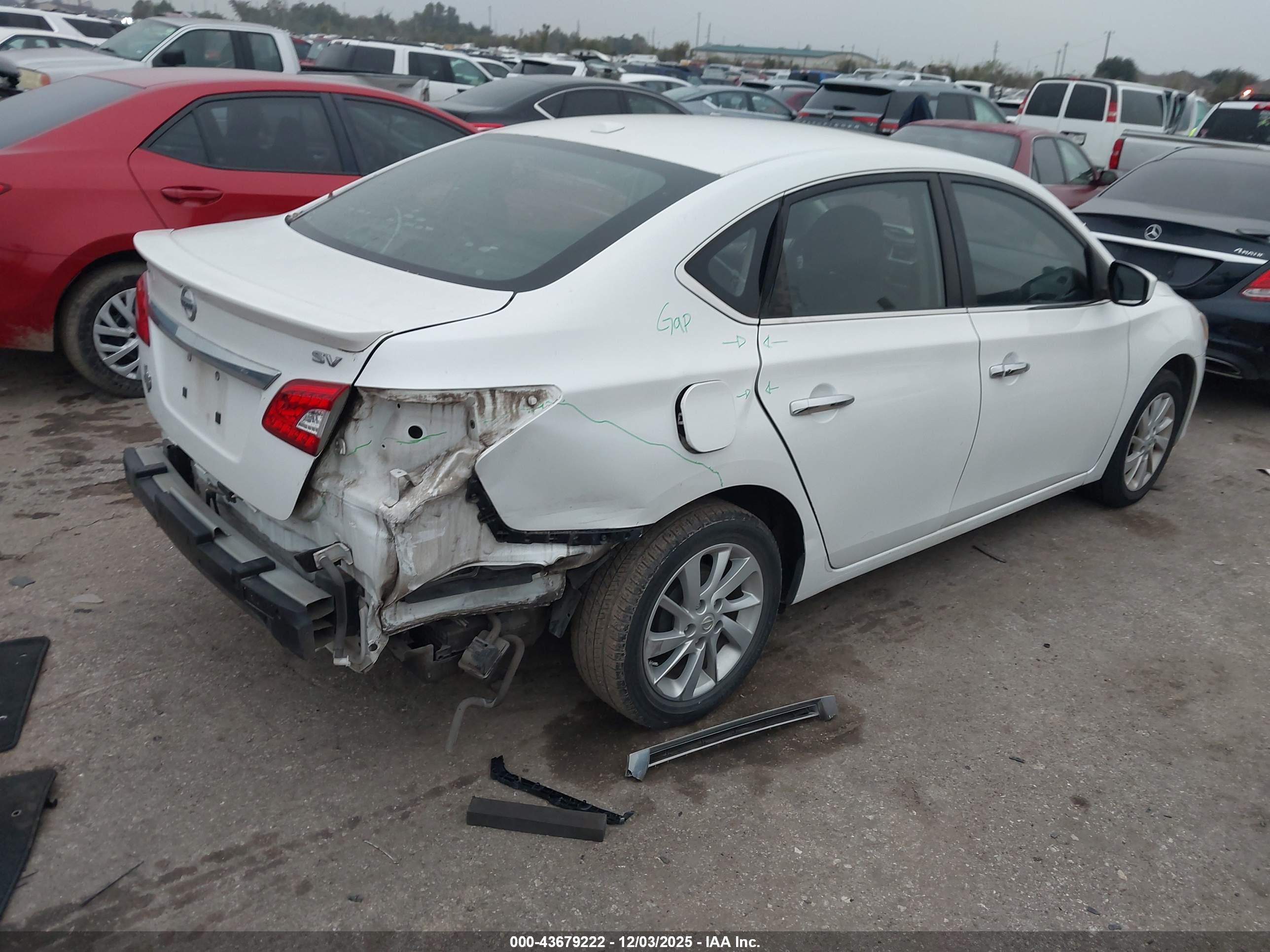 NISSAN SENTRA image 4